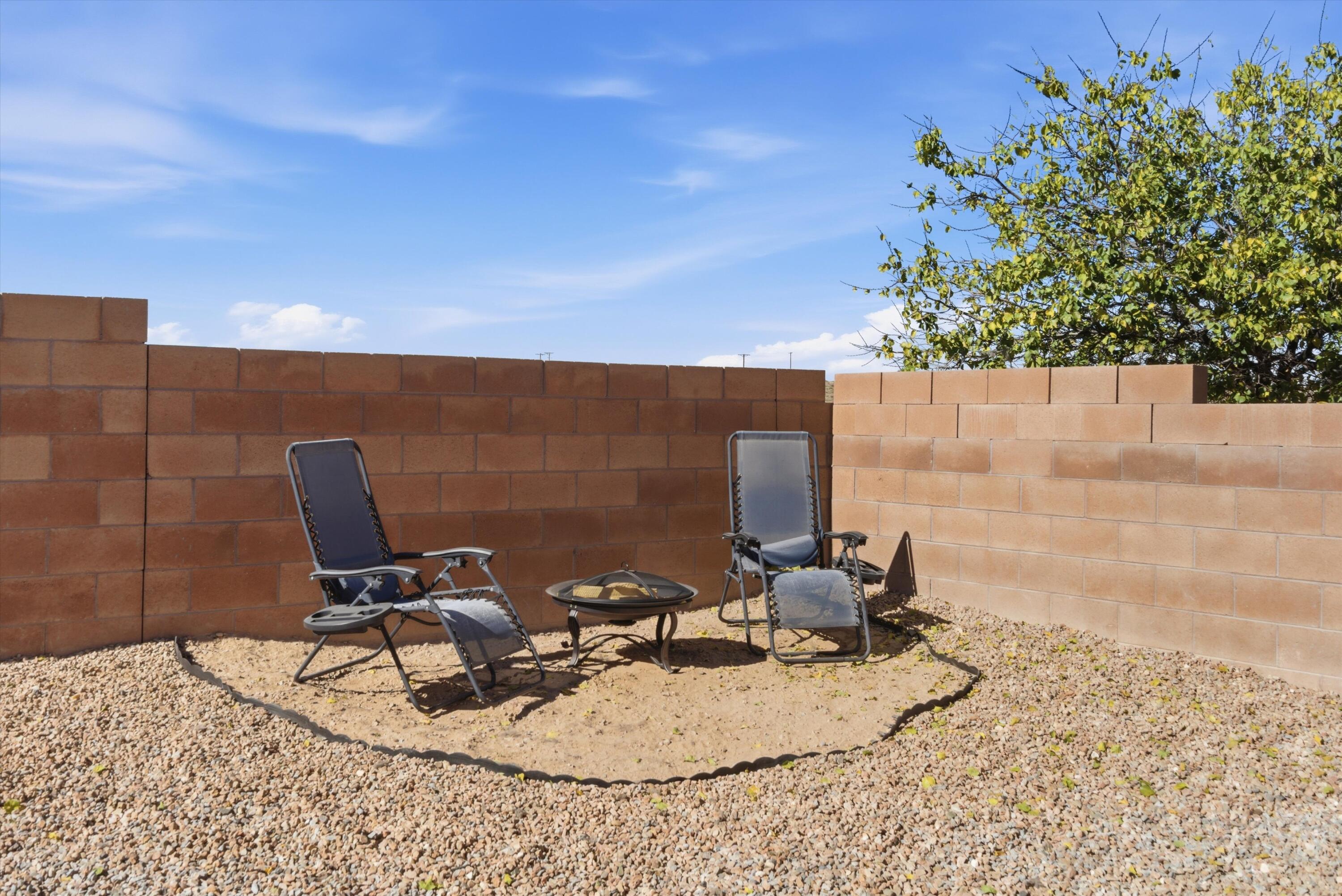 10555 Coyote Canyon Place NW