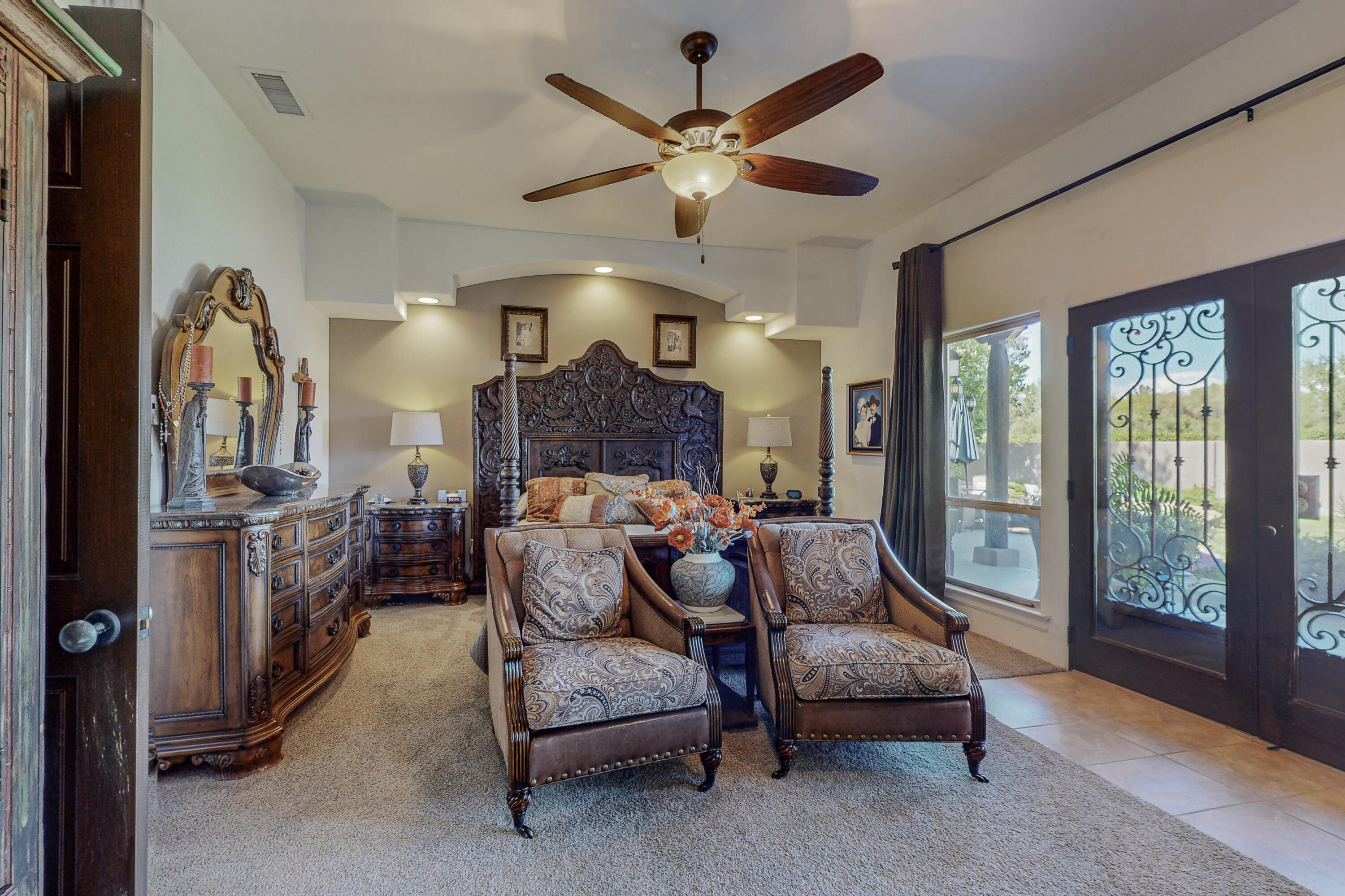 2609 Pajarito Meadows Road SW