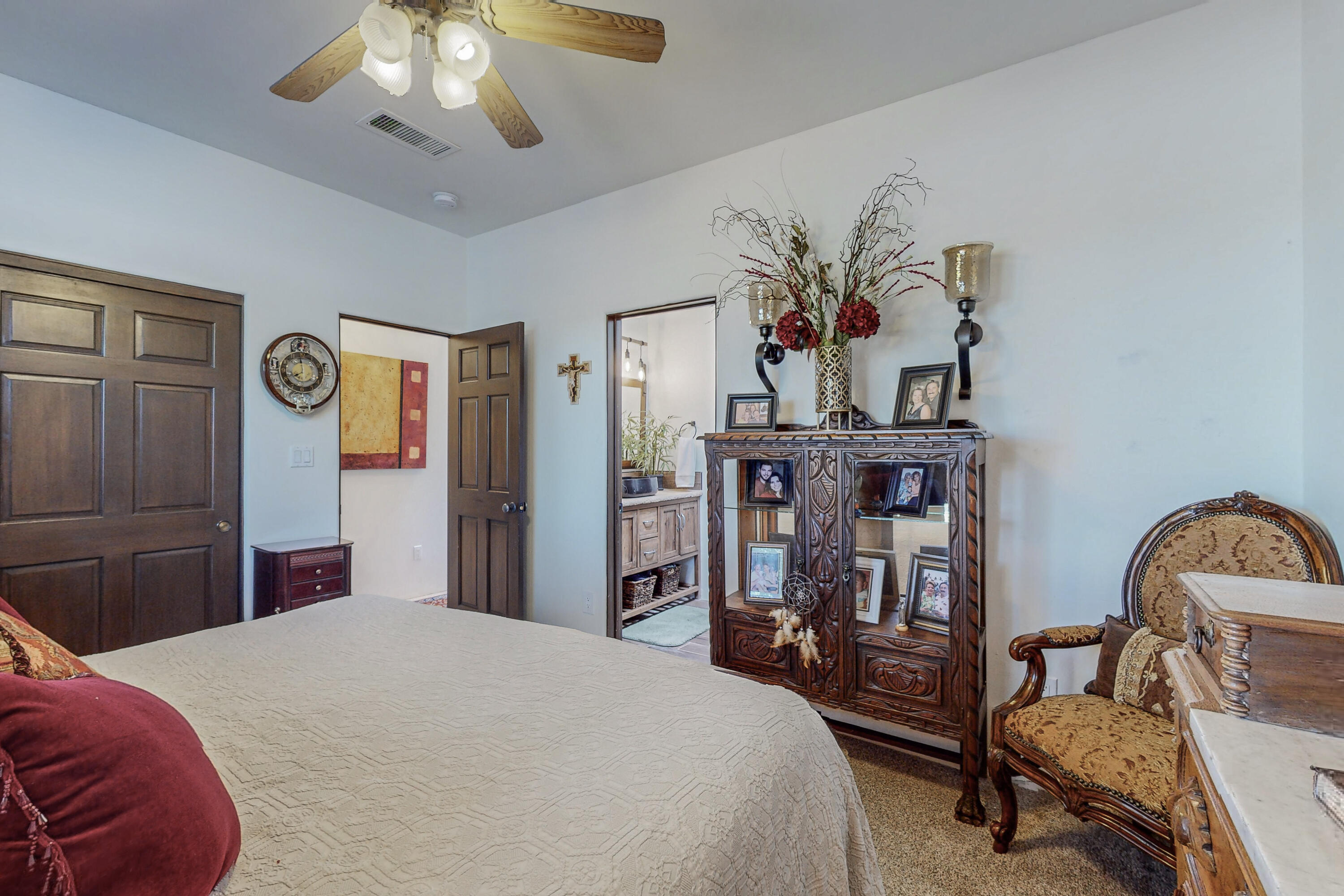 2609 Pajarito Meadows Road SW