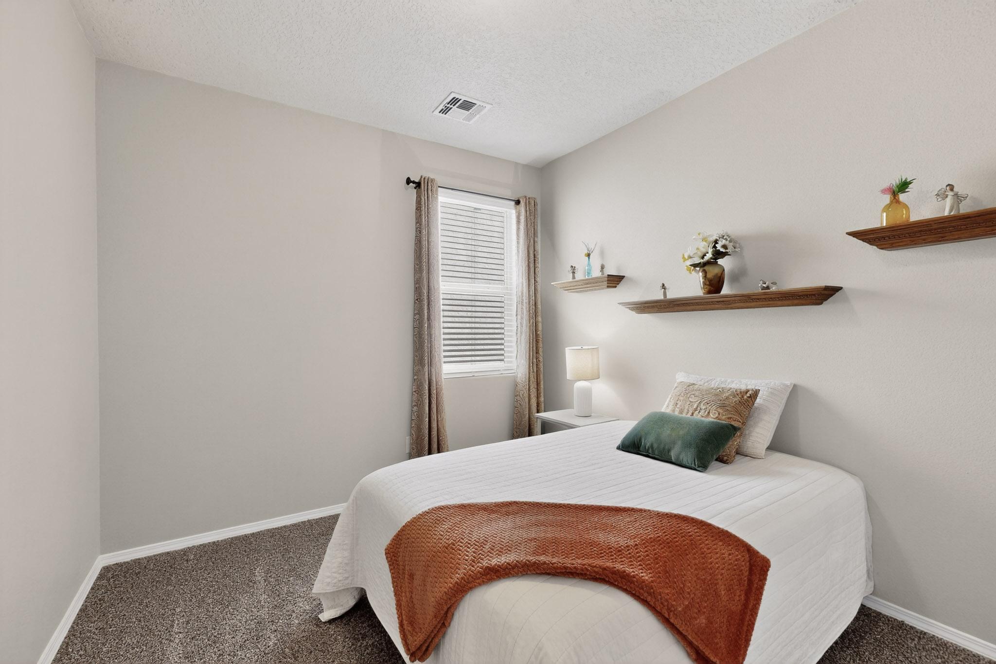 4819 Blackburn Road NE