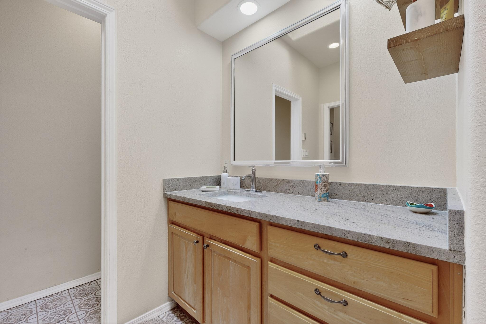 5723 Bosque Vista Drive NE