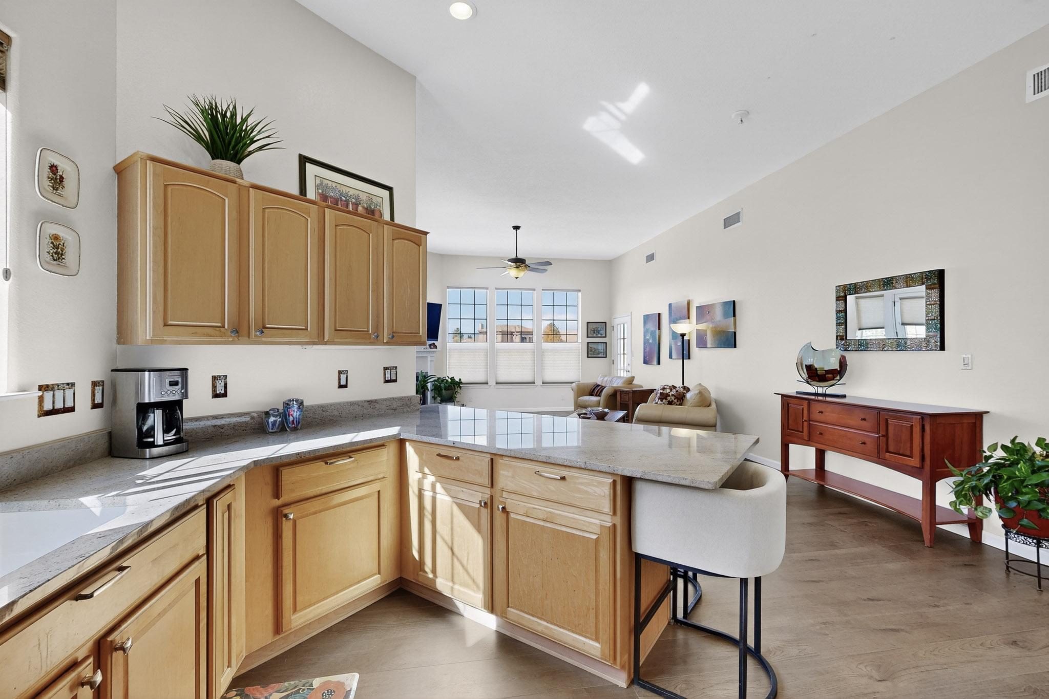 5723 Bosque Vista Drive NE