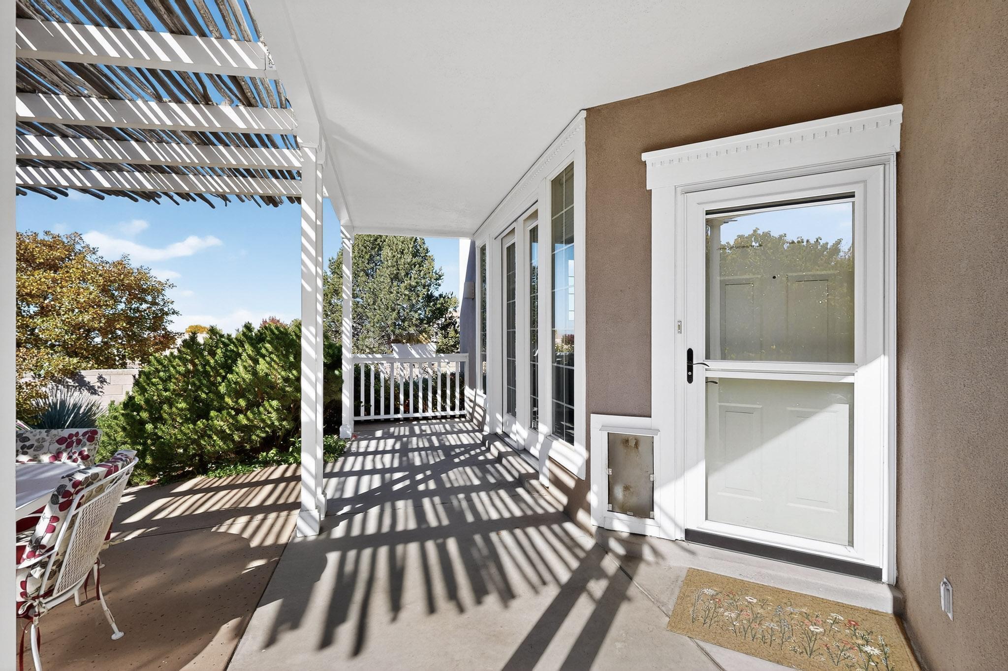 5723 Bosque Vista Drive NE