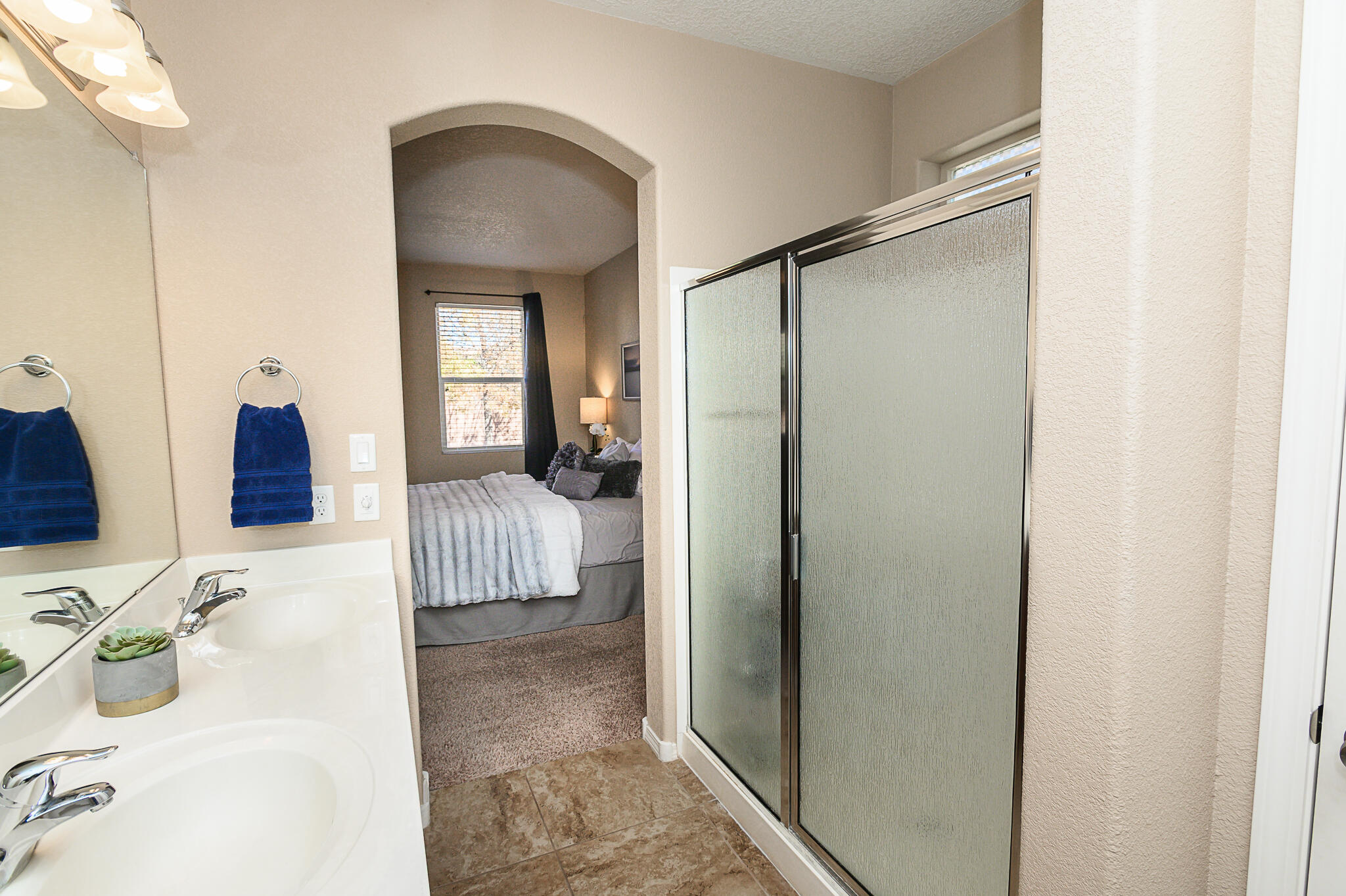 8619 Groundsel Road NW