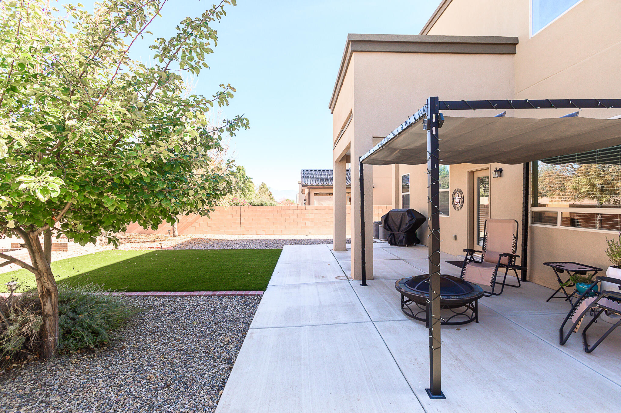 8619 Groundsel Road NW