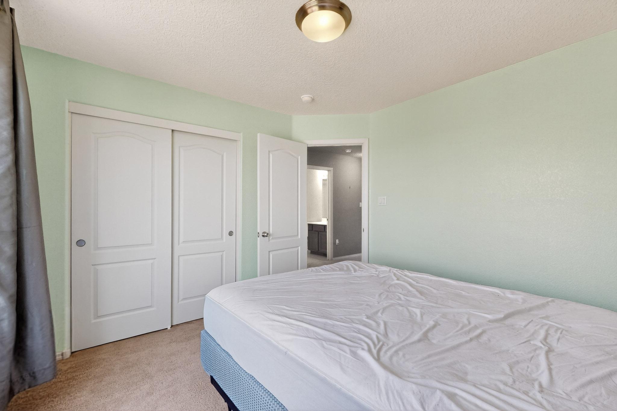 2416 PELIZZANO Drive SE