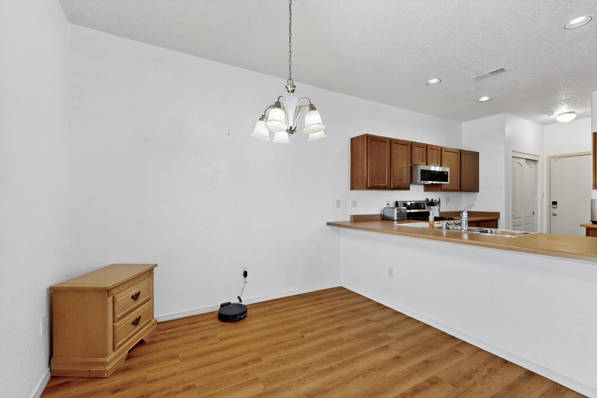 2416 PELIZZANO Drive SE