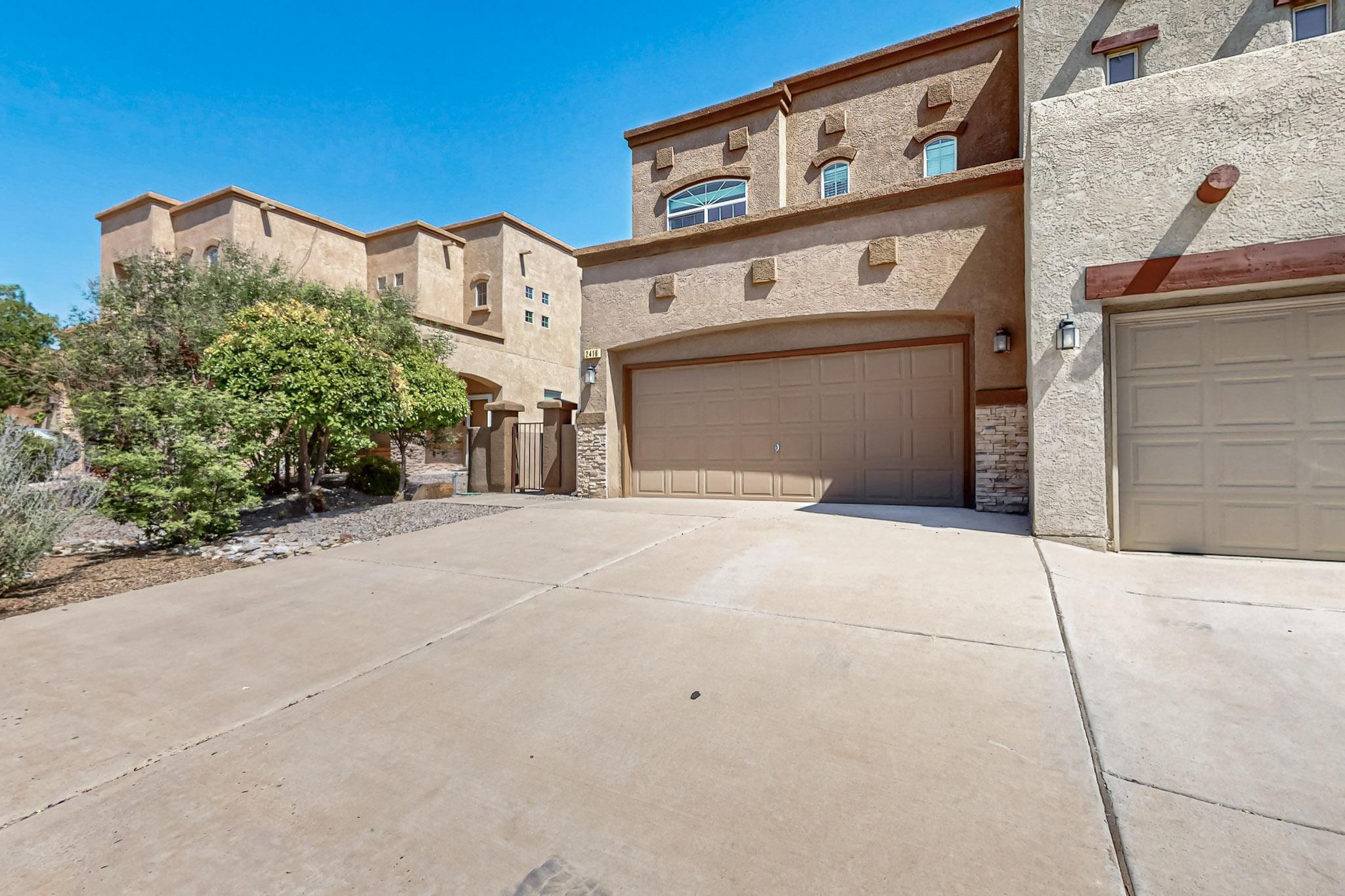 2416 PELIZZANO Drive SE