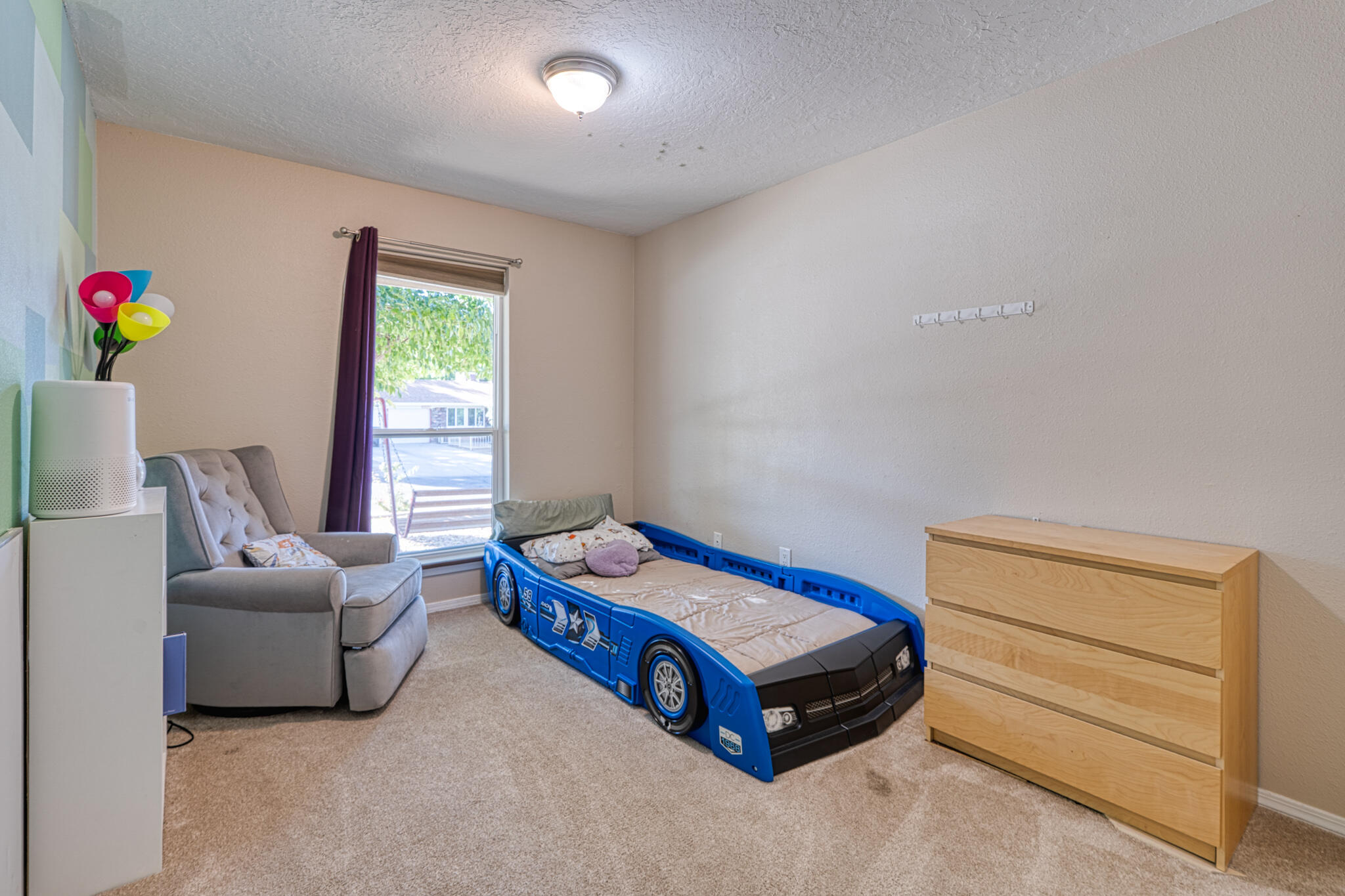 6925 Christy Avenue NE