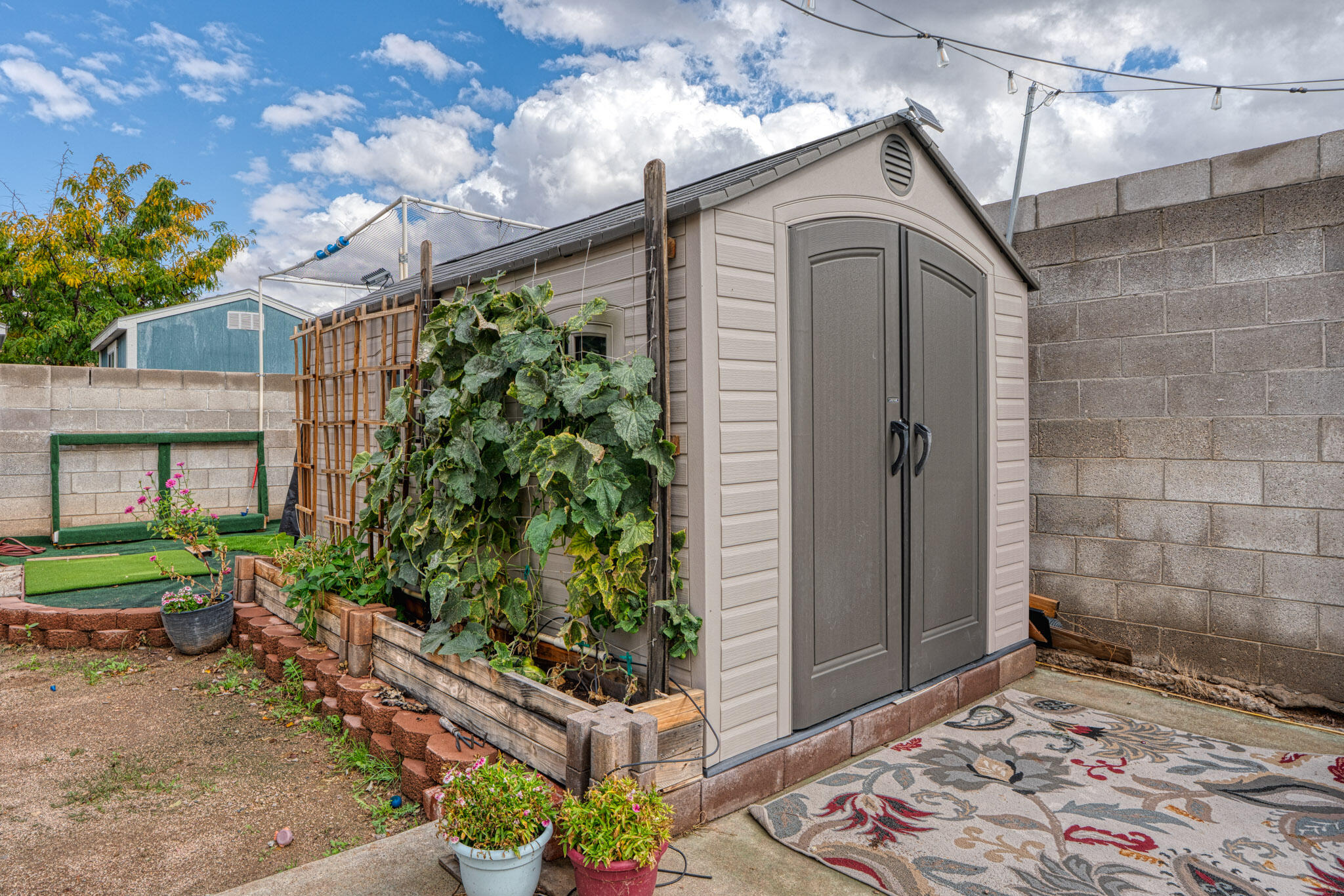 6925 Christy Avenue NE