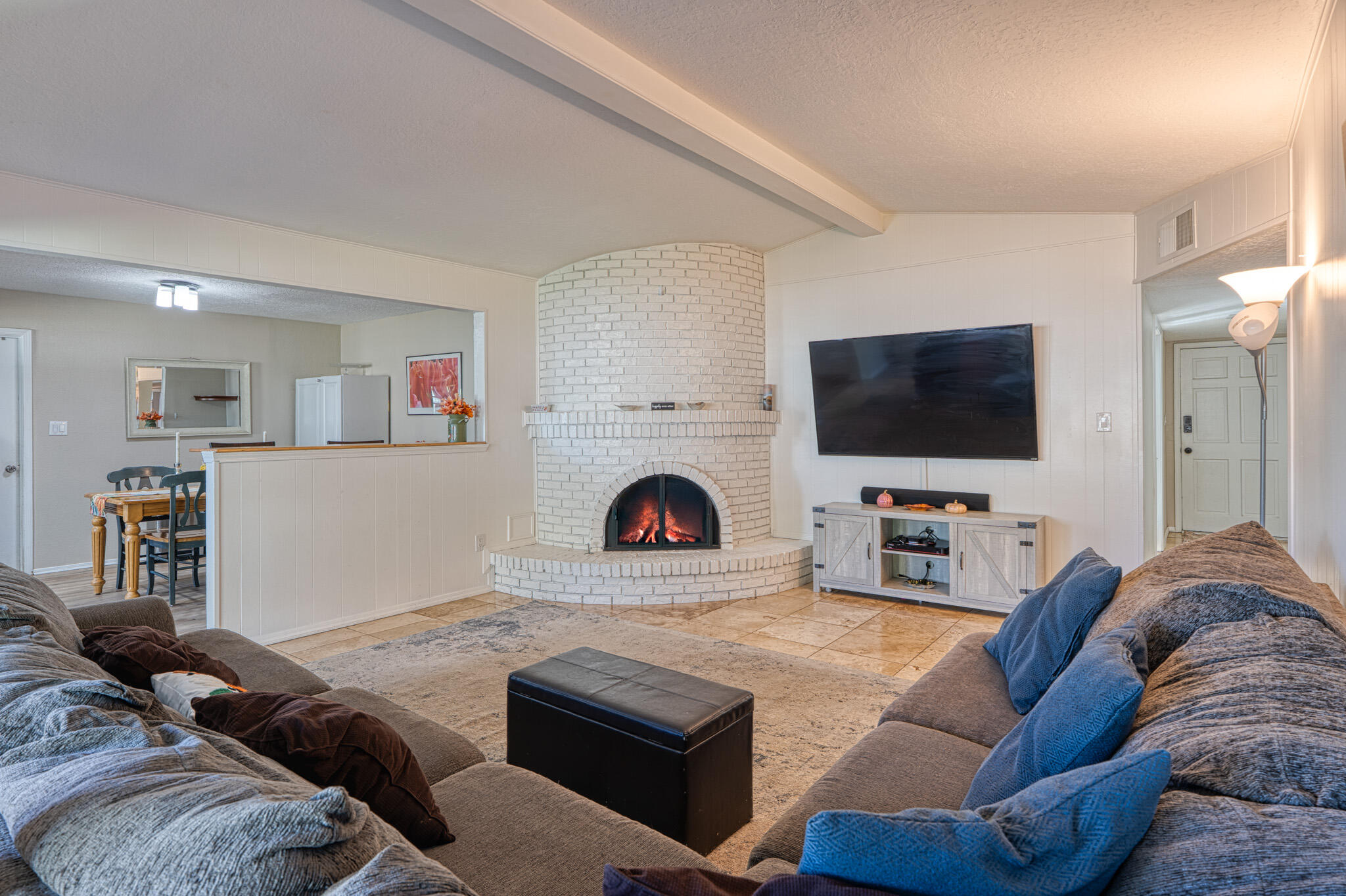 6925 Christy Avenue NE