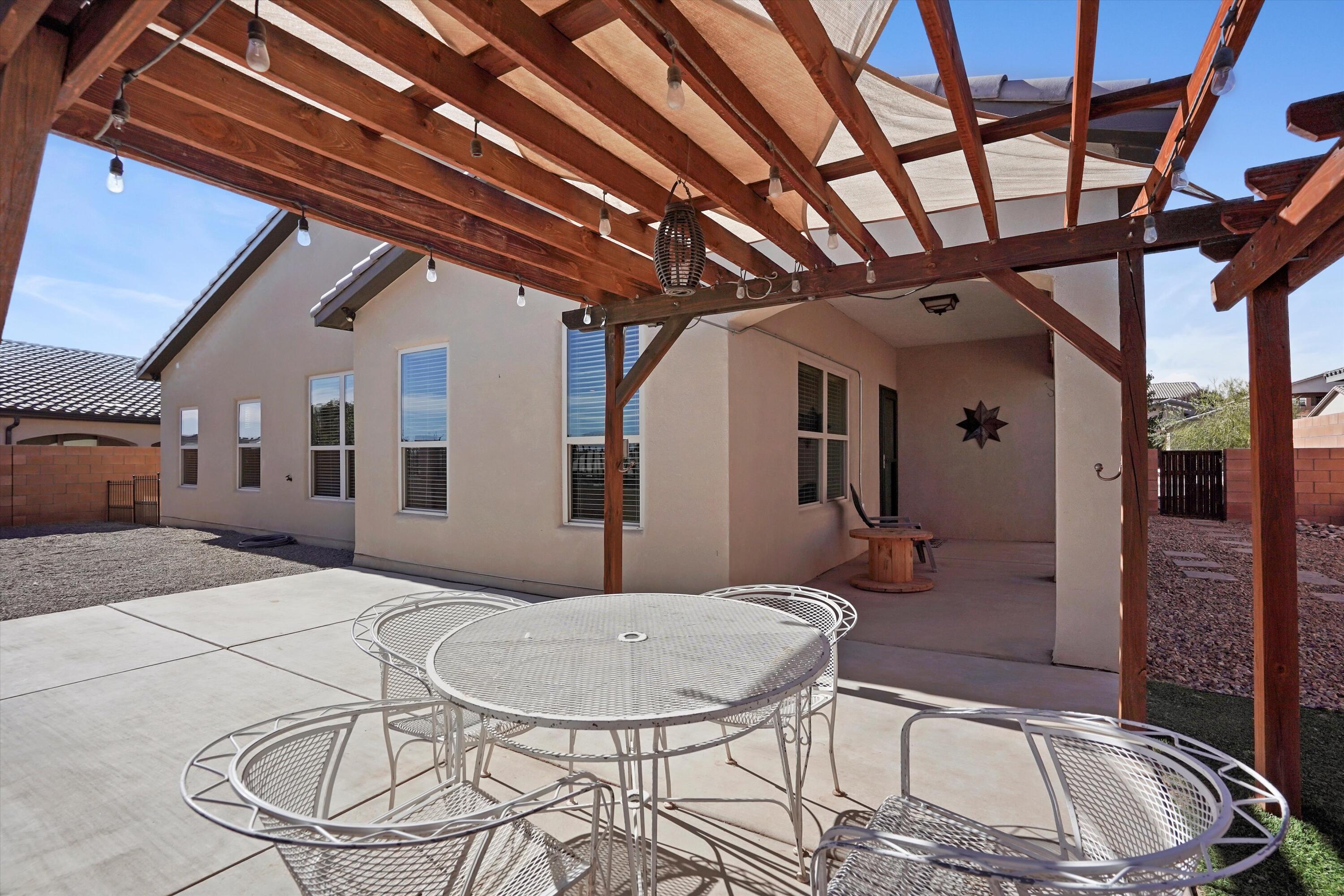 1860 Camino Corona SW