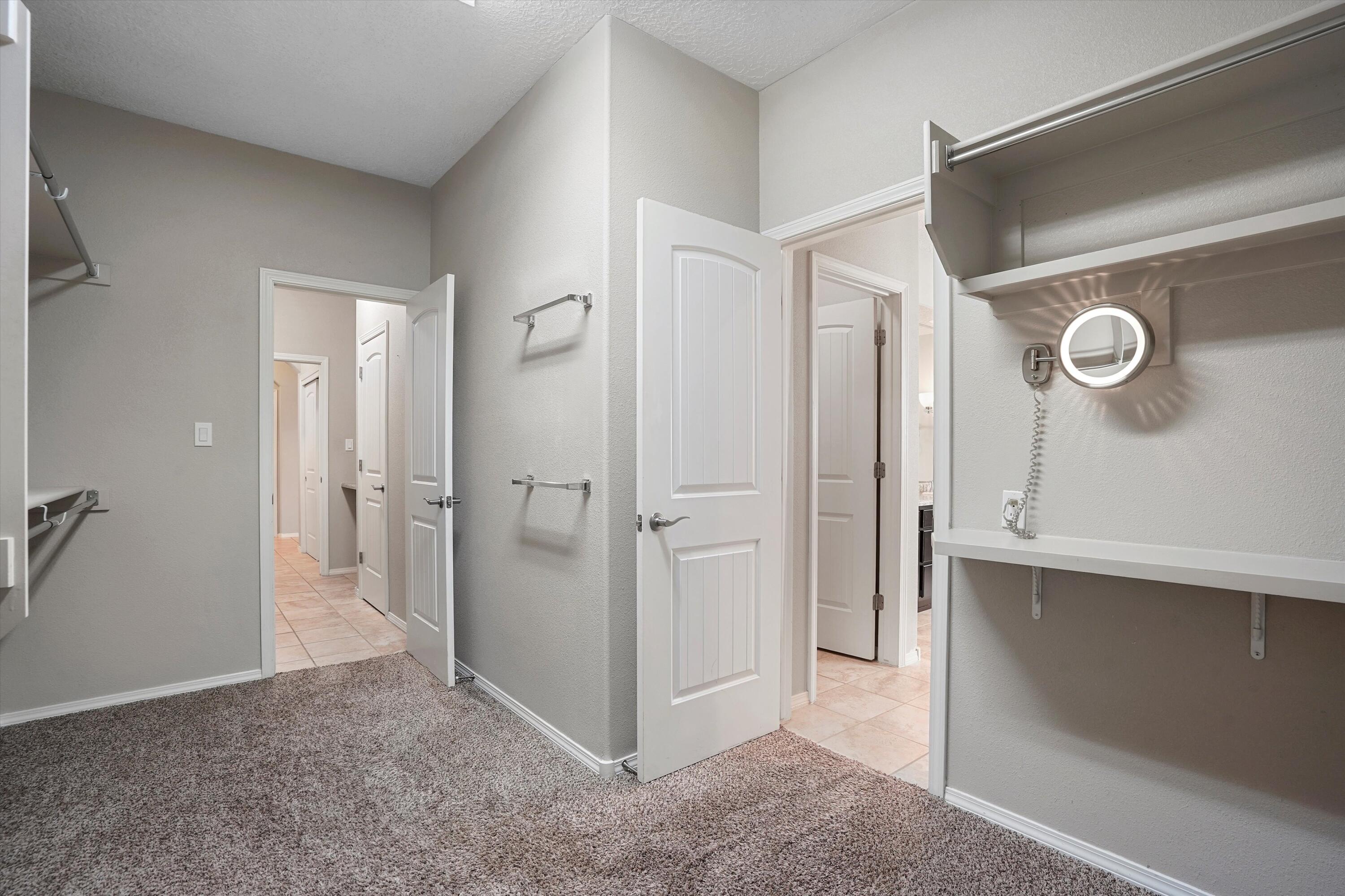 1860 Camino Corona SW