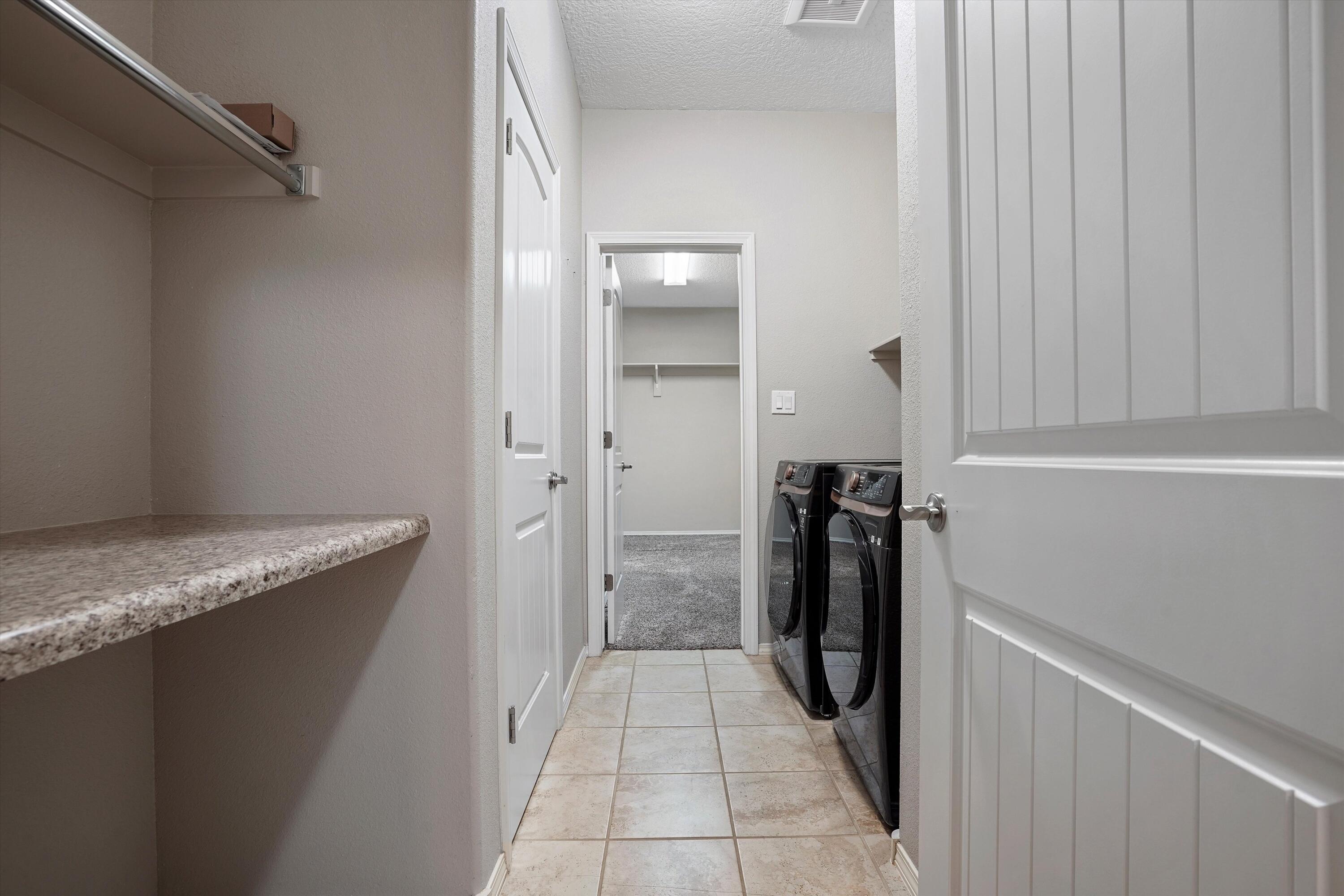 1860 Camino Corona SW