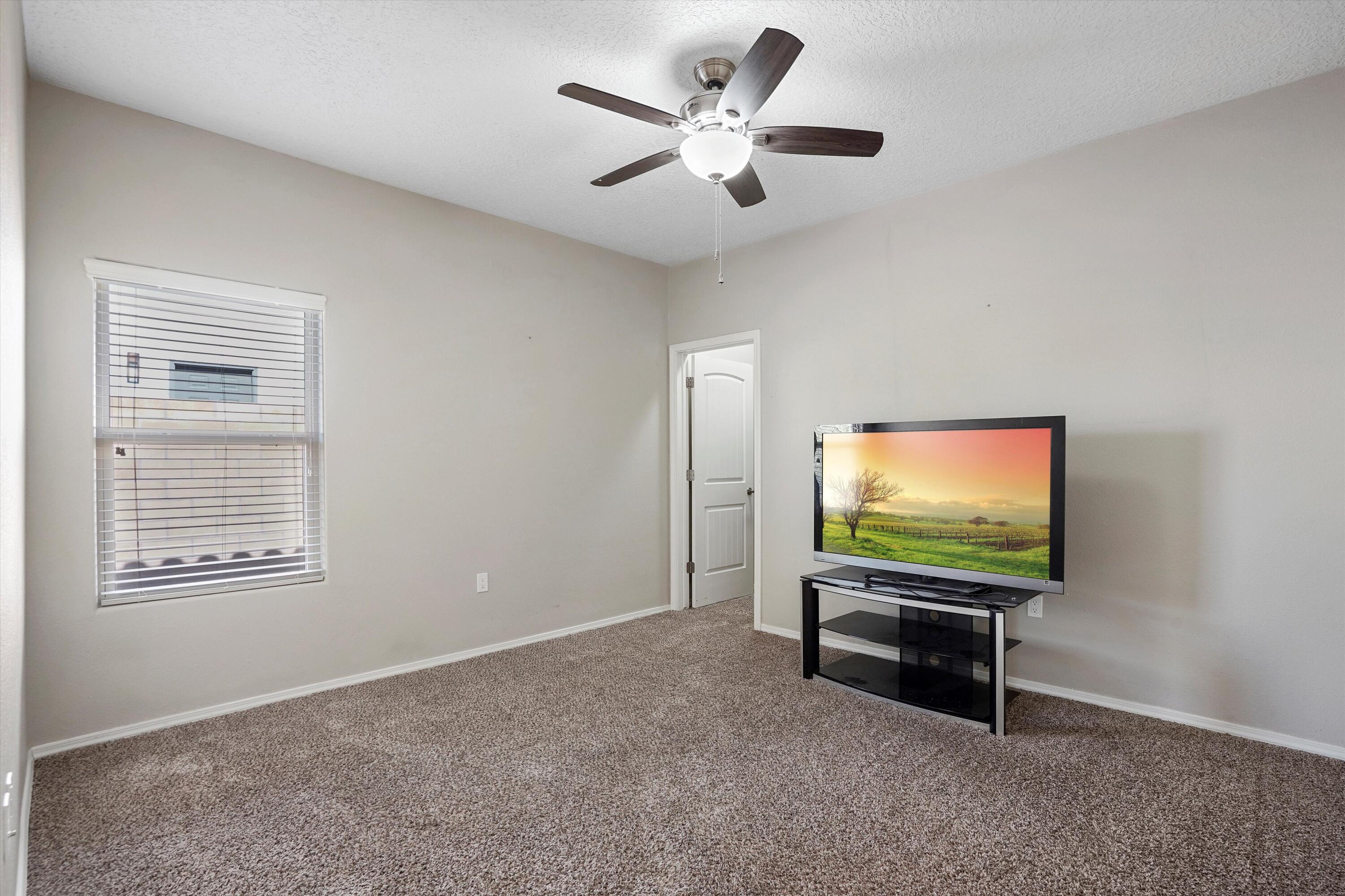 1860 Camino Corona SW