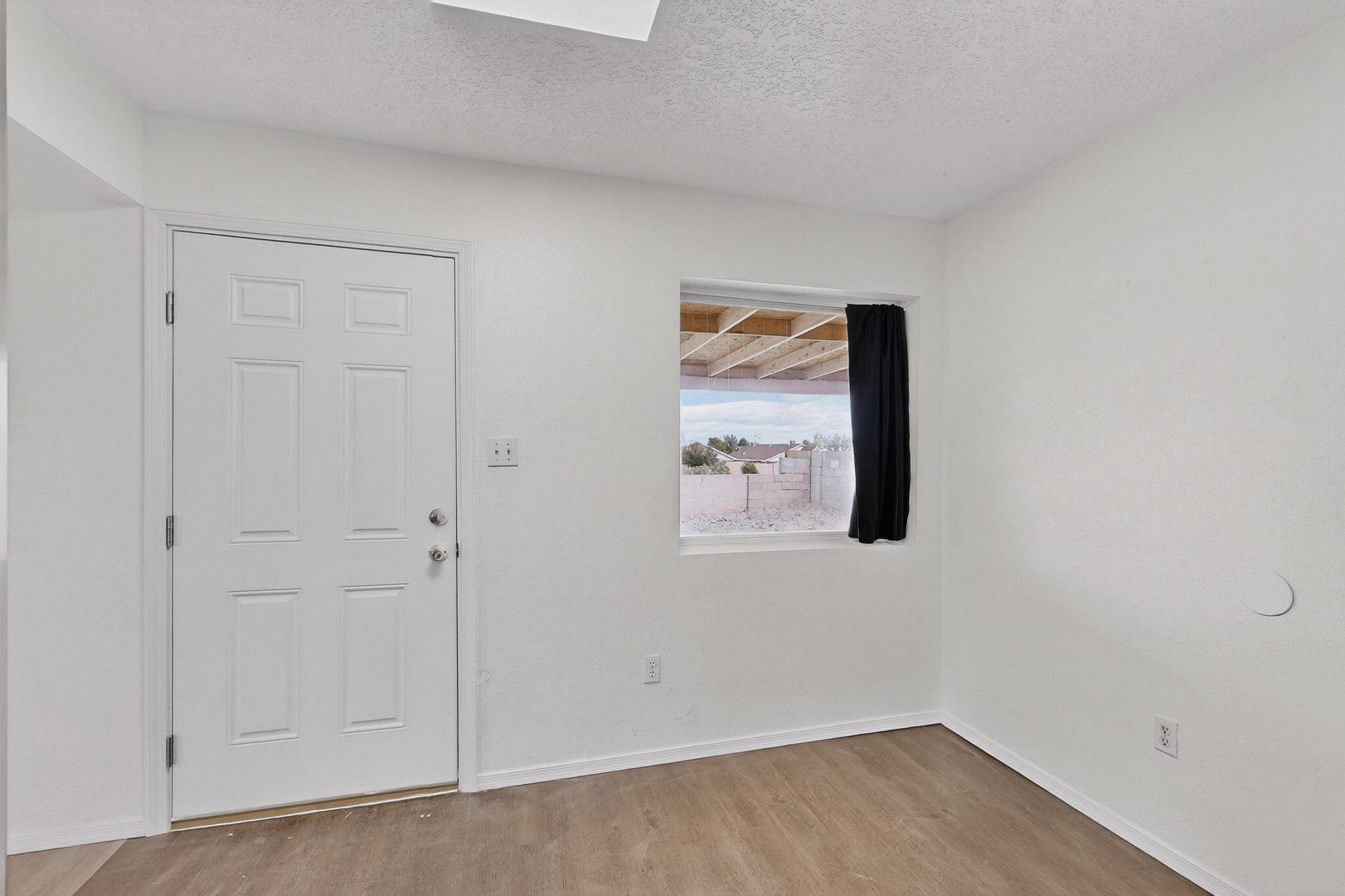 8423 Bay Mare Avenue SW