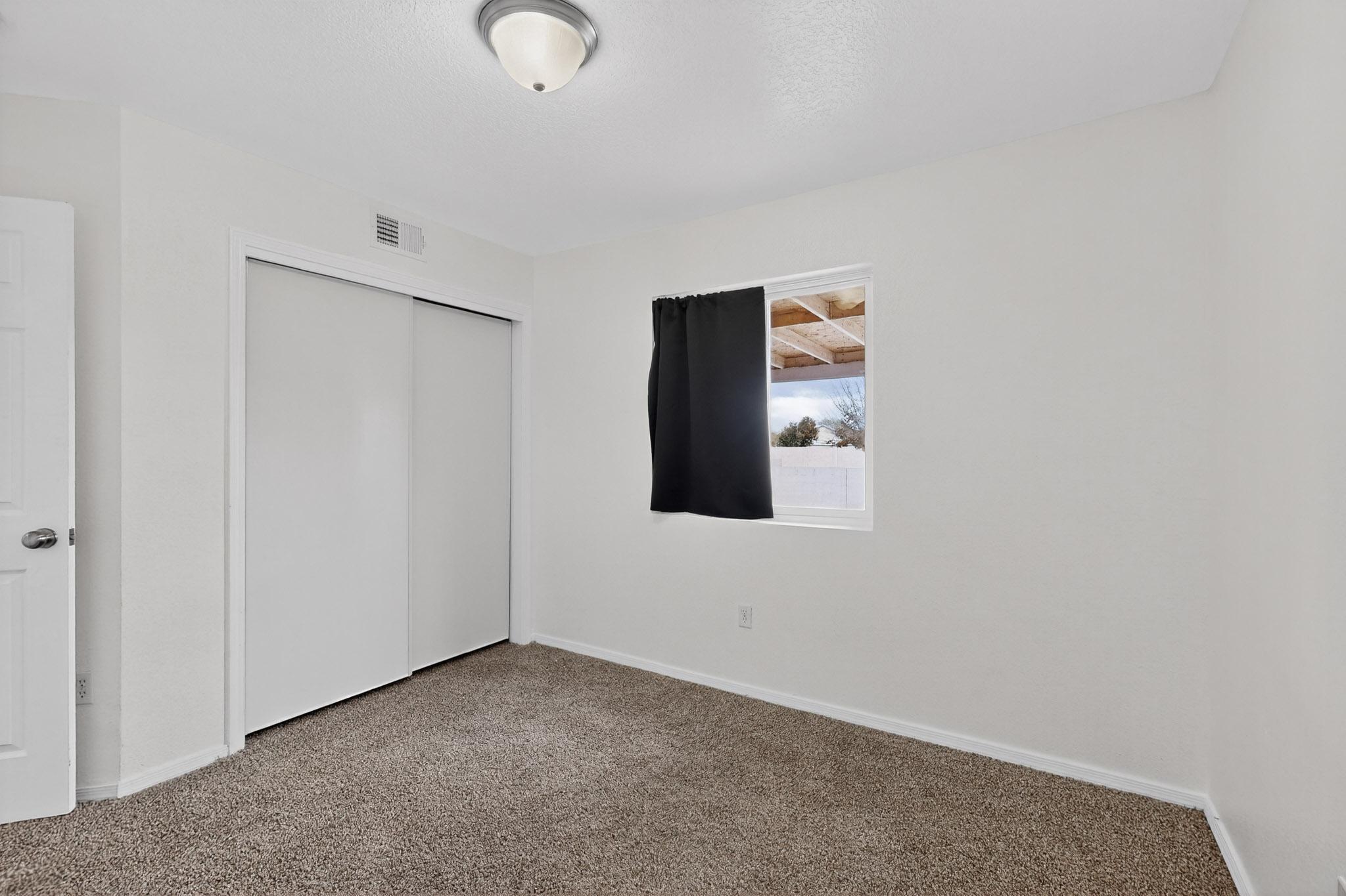 8423 Bay Mare Avenue SW