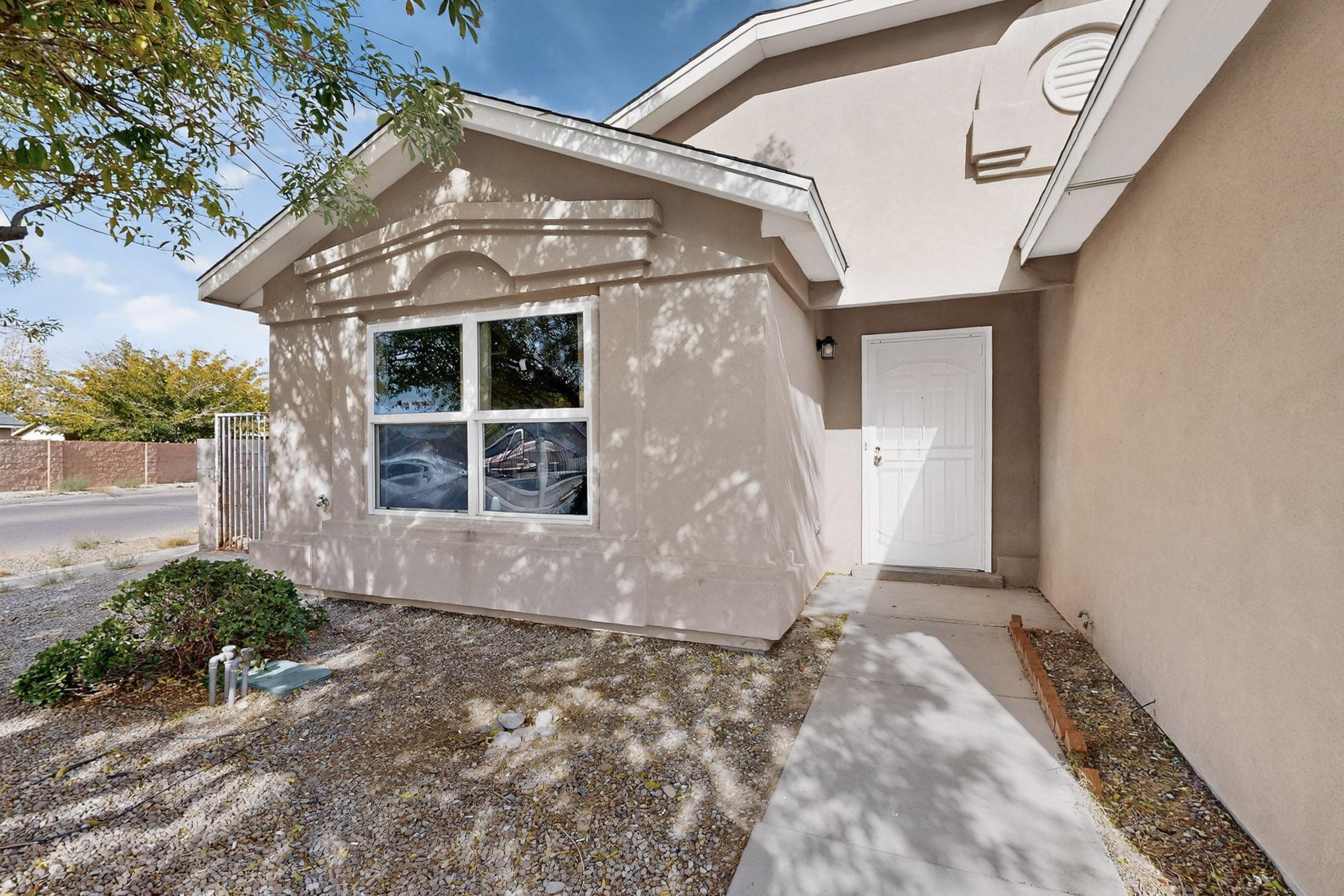 8423 Bay Mare Avenue SW