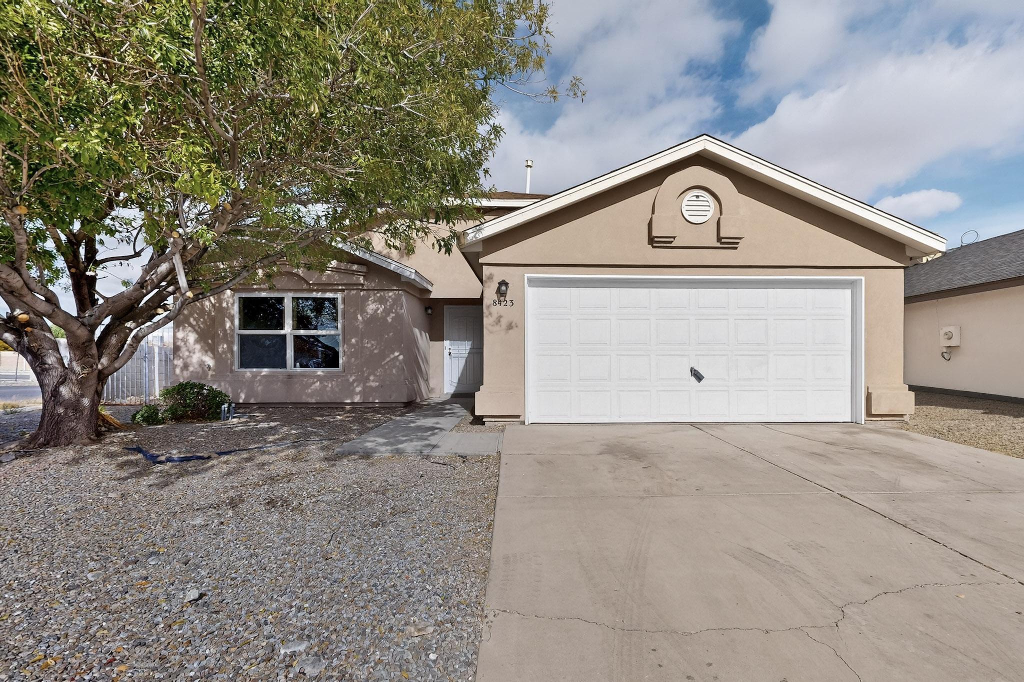 8423 Bay Mare Avenue SW