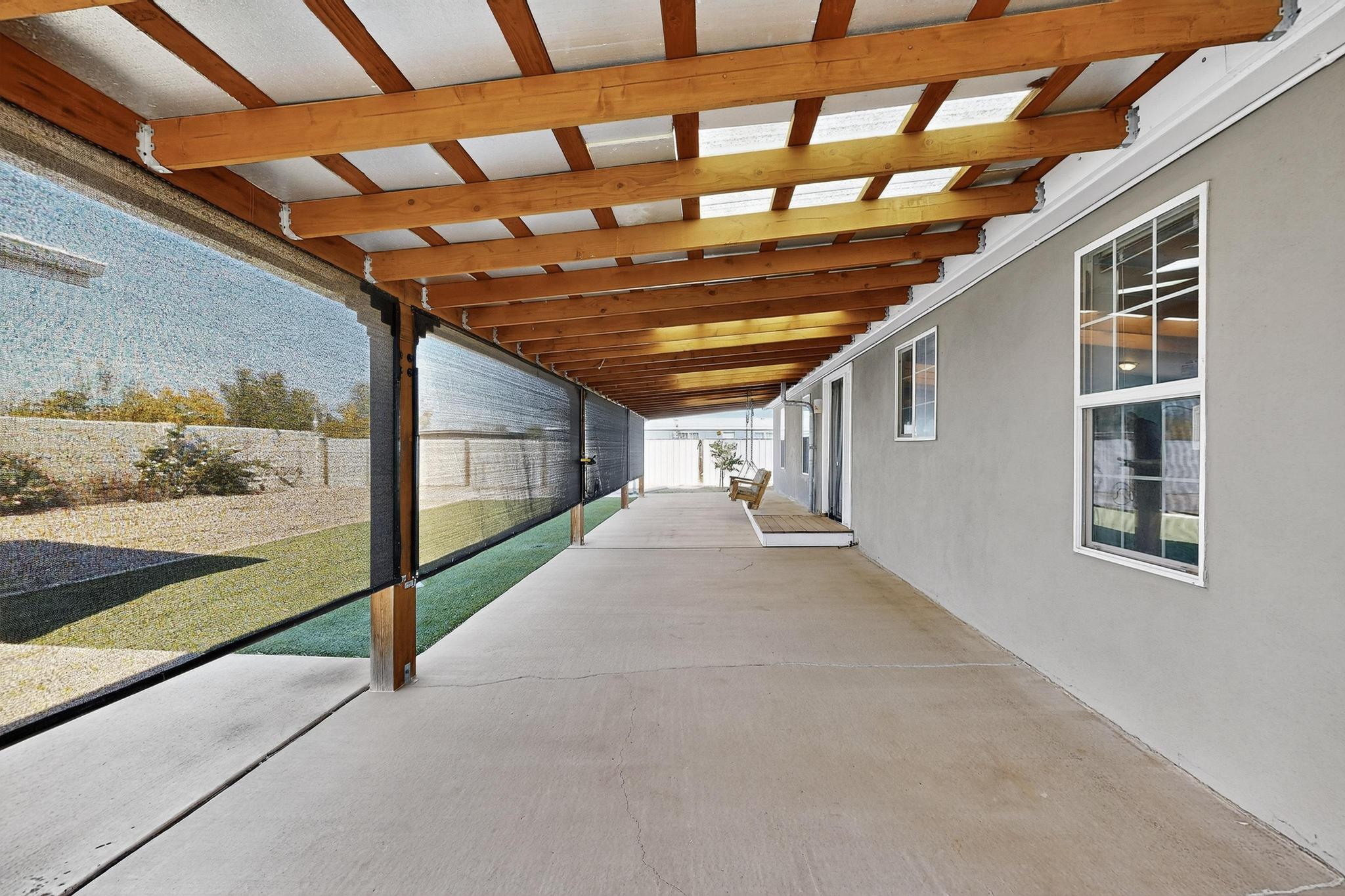 1211 Avenida De Chamiso