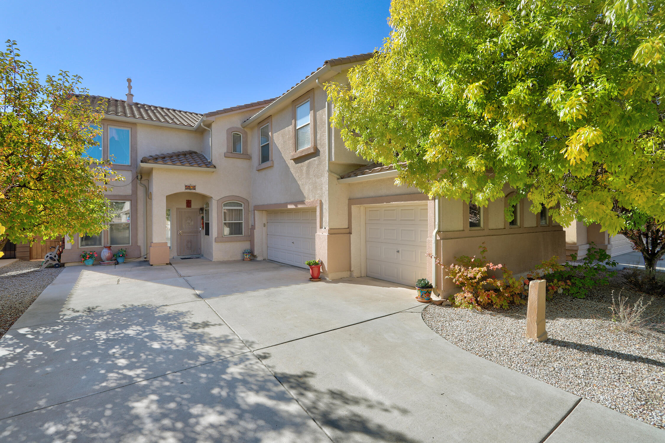5928 LOS RITOS Court NW