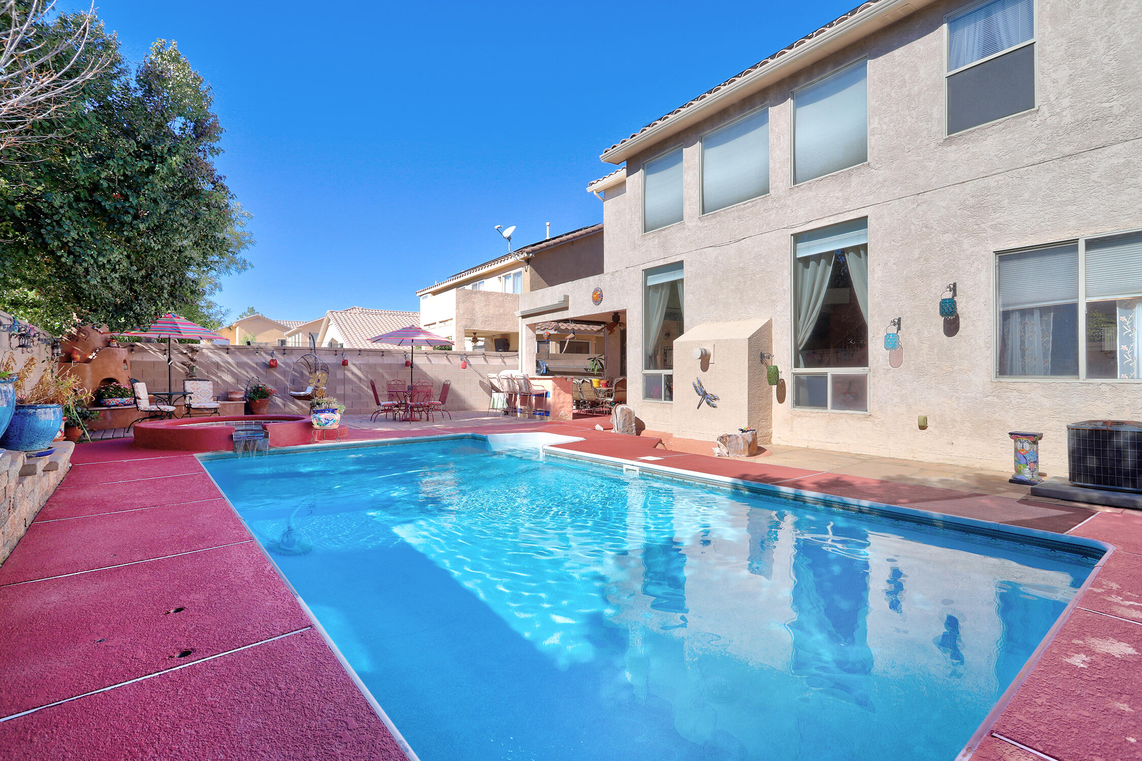 5928 LOS RITOS Court NW
