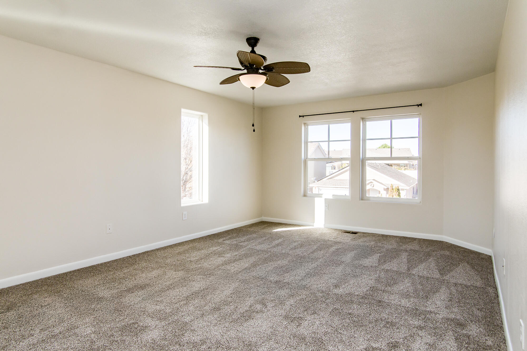 10472 CALLE ACANTA NW