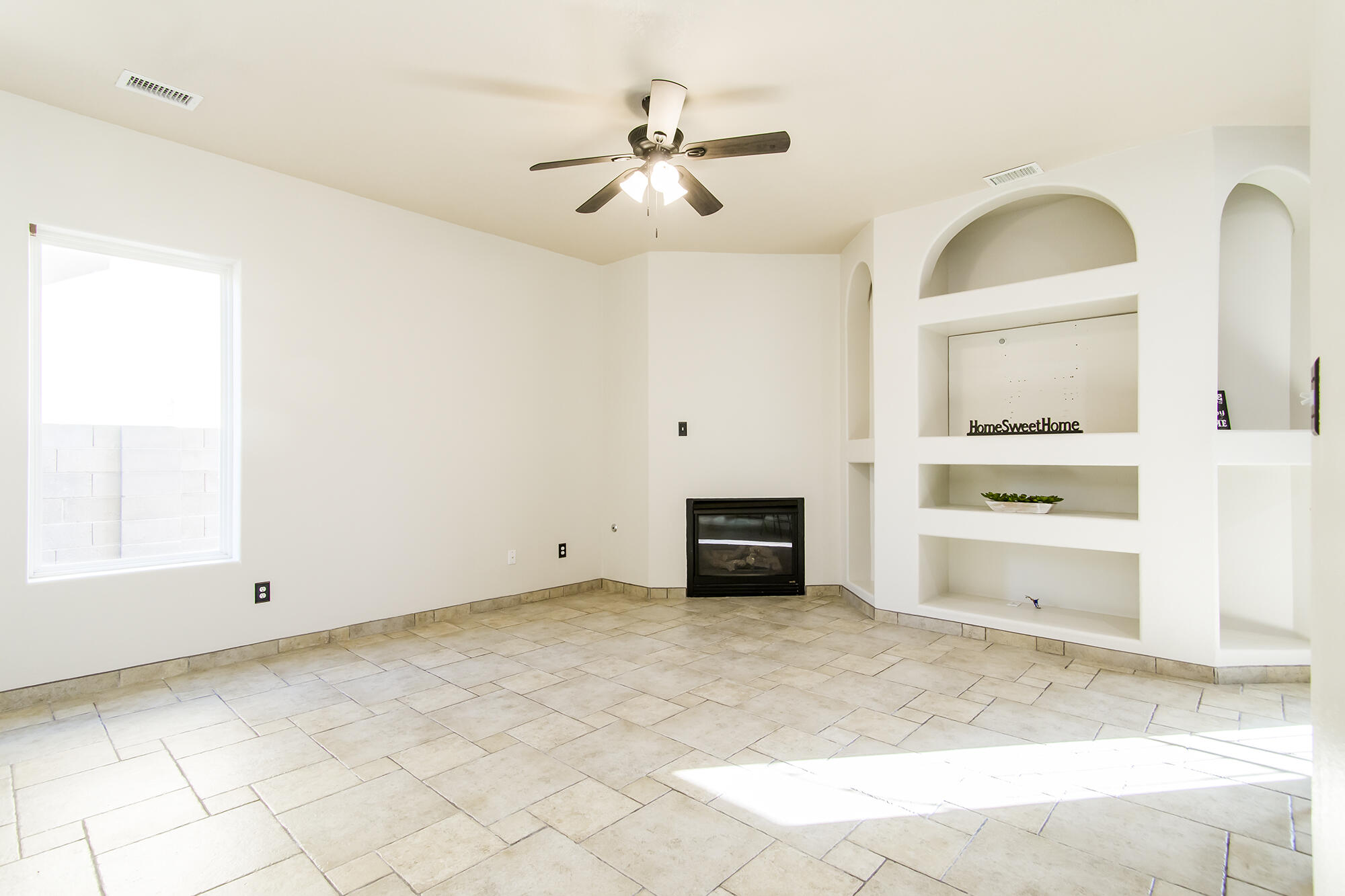 10472 CALLE ACANTA NW