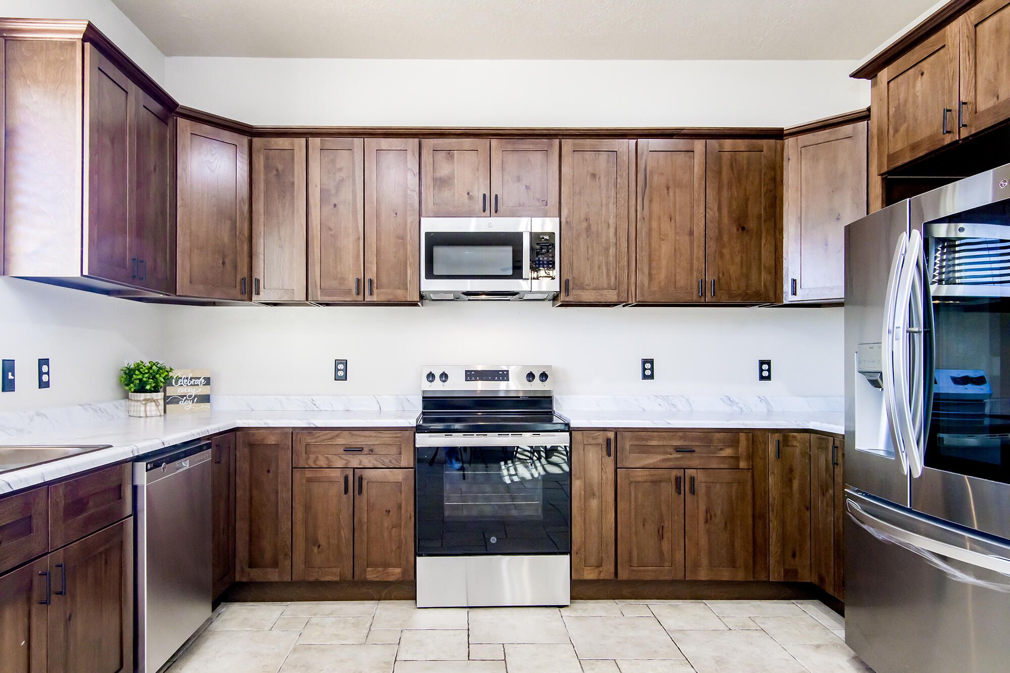 10472 CALLE ACANTA NW