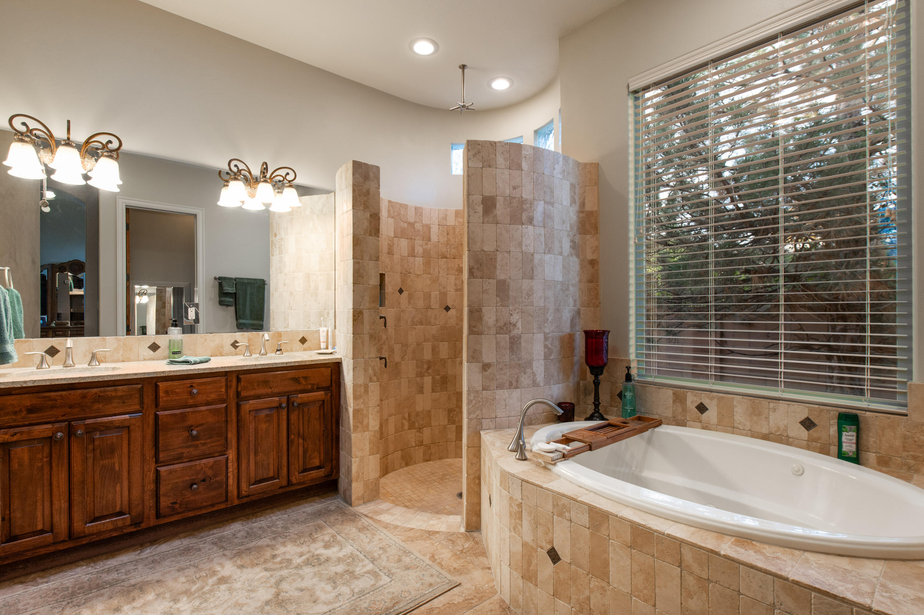 2315 Pinon Encantada Trail NW