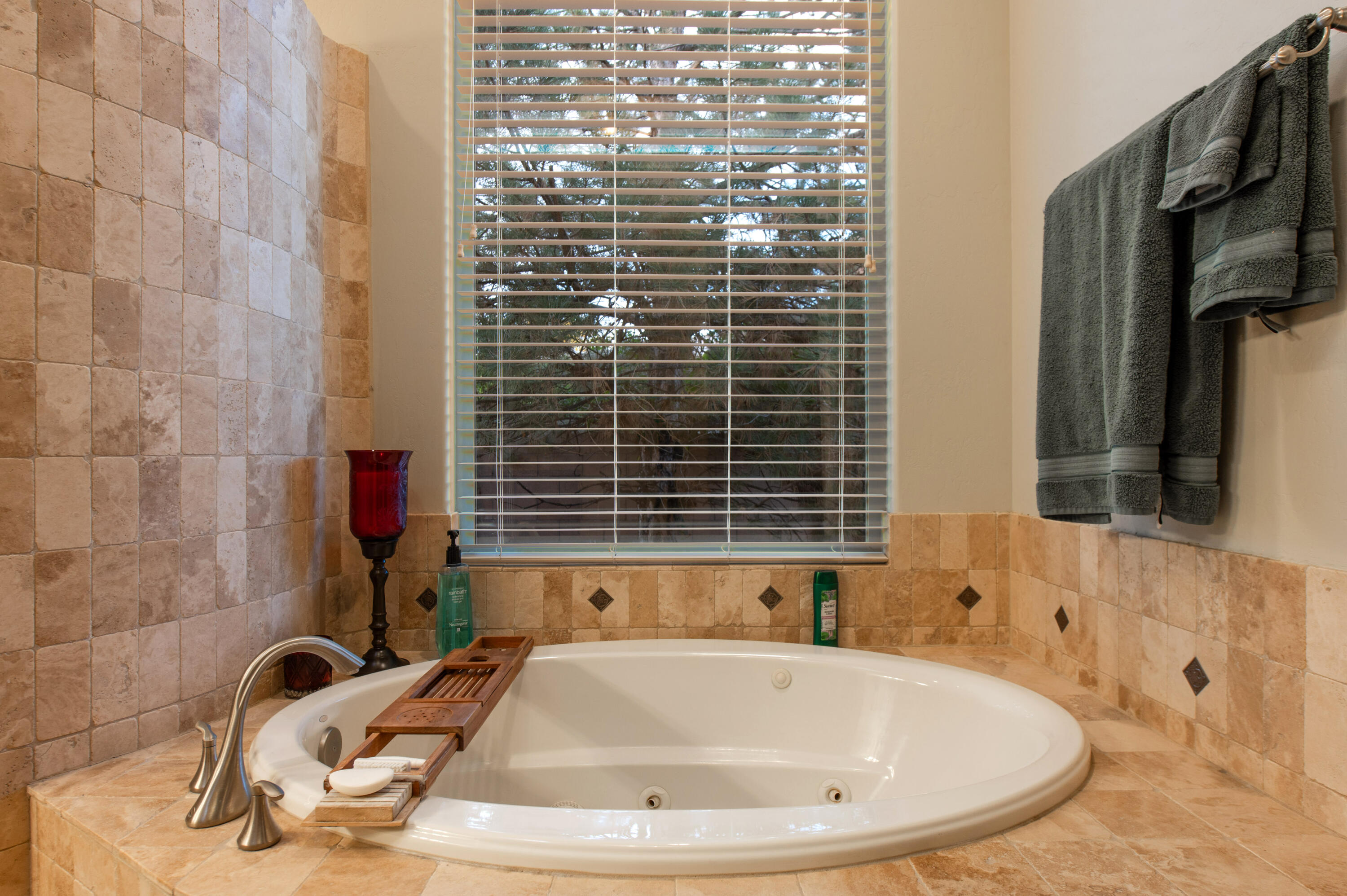 2315 Pinon Encantada Trail NW
