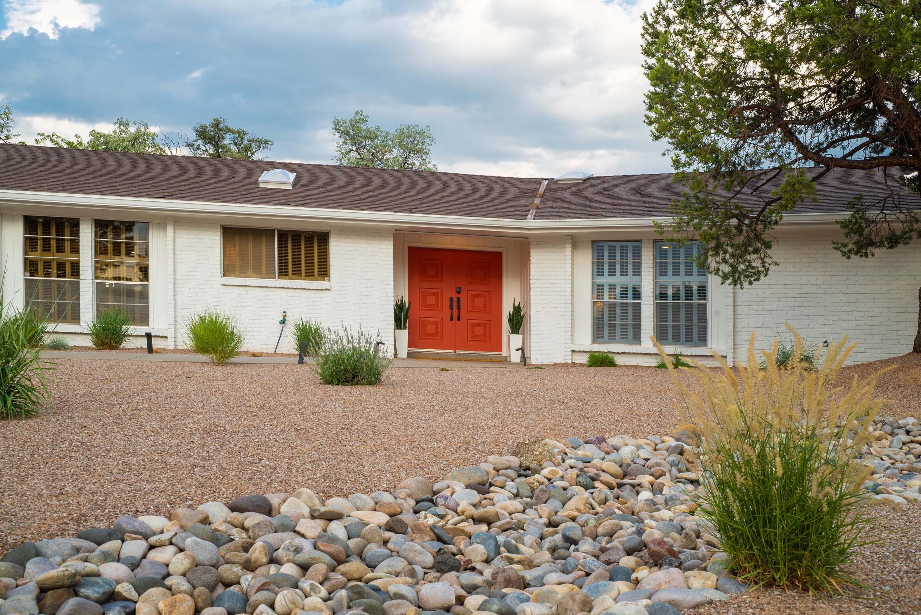 1620 Sagebrush Trail SE