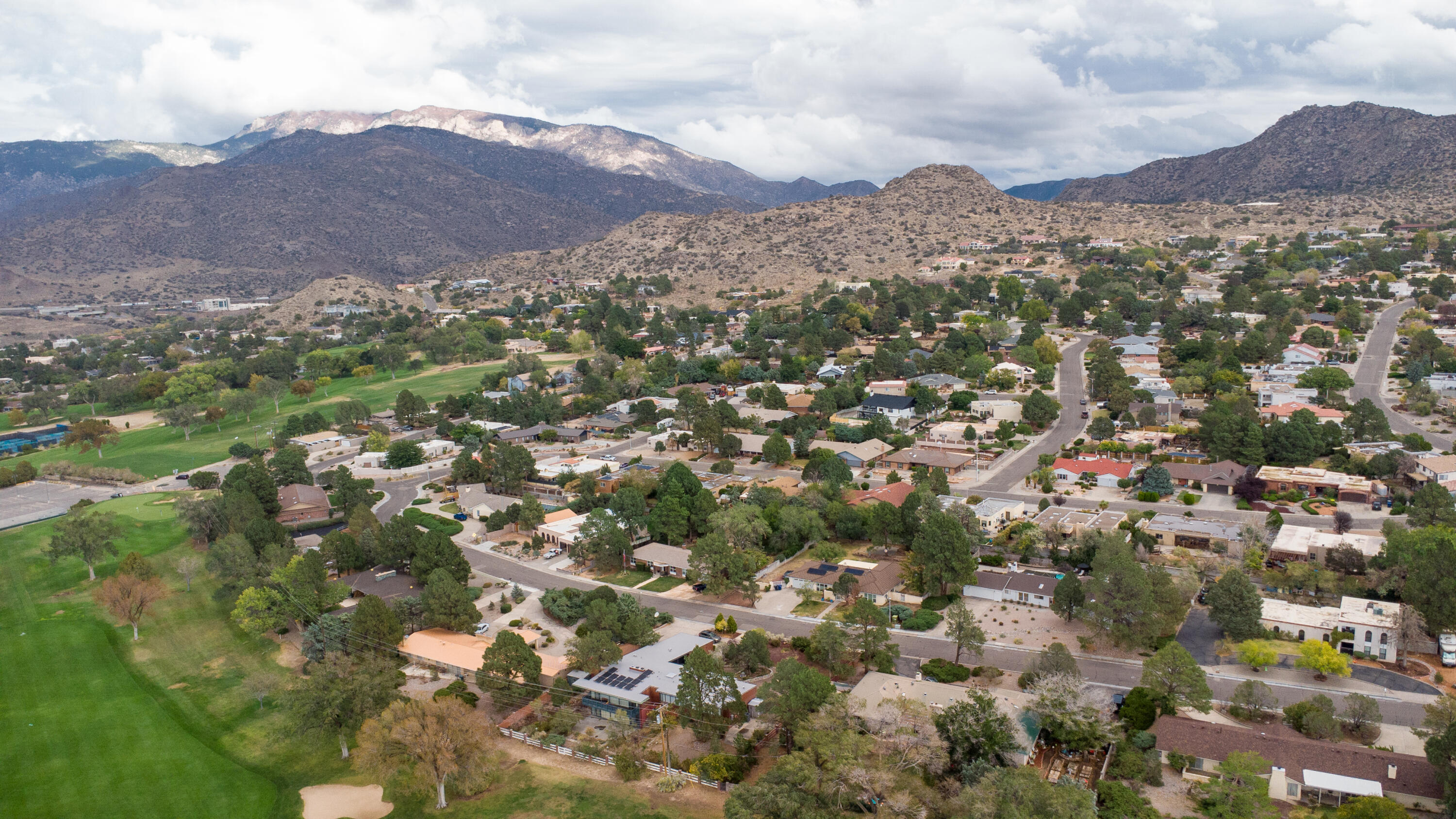 1620 Sagebrush Trail SE