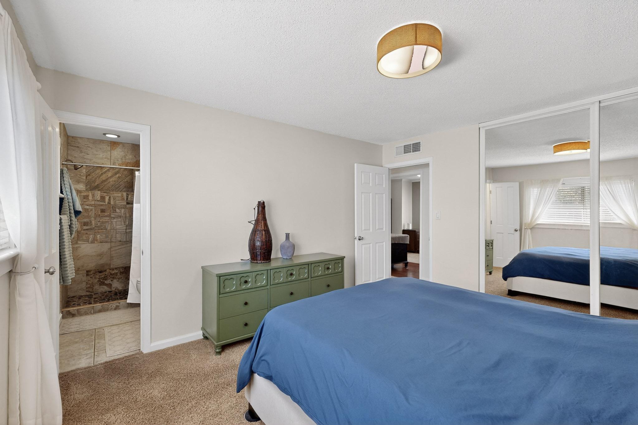 10408 Manzanillo Avenue NE