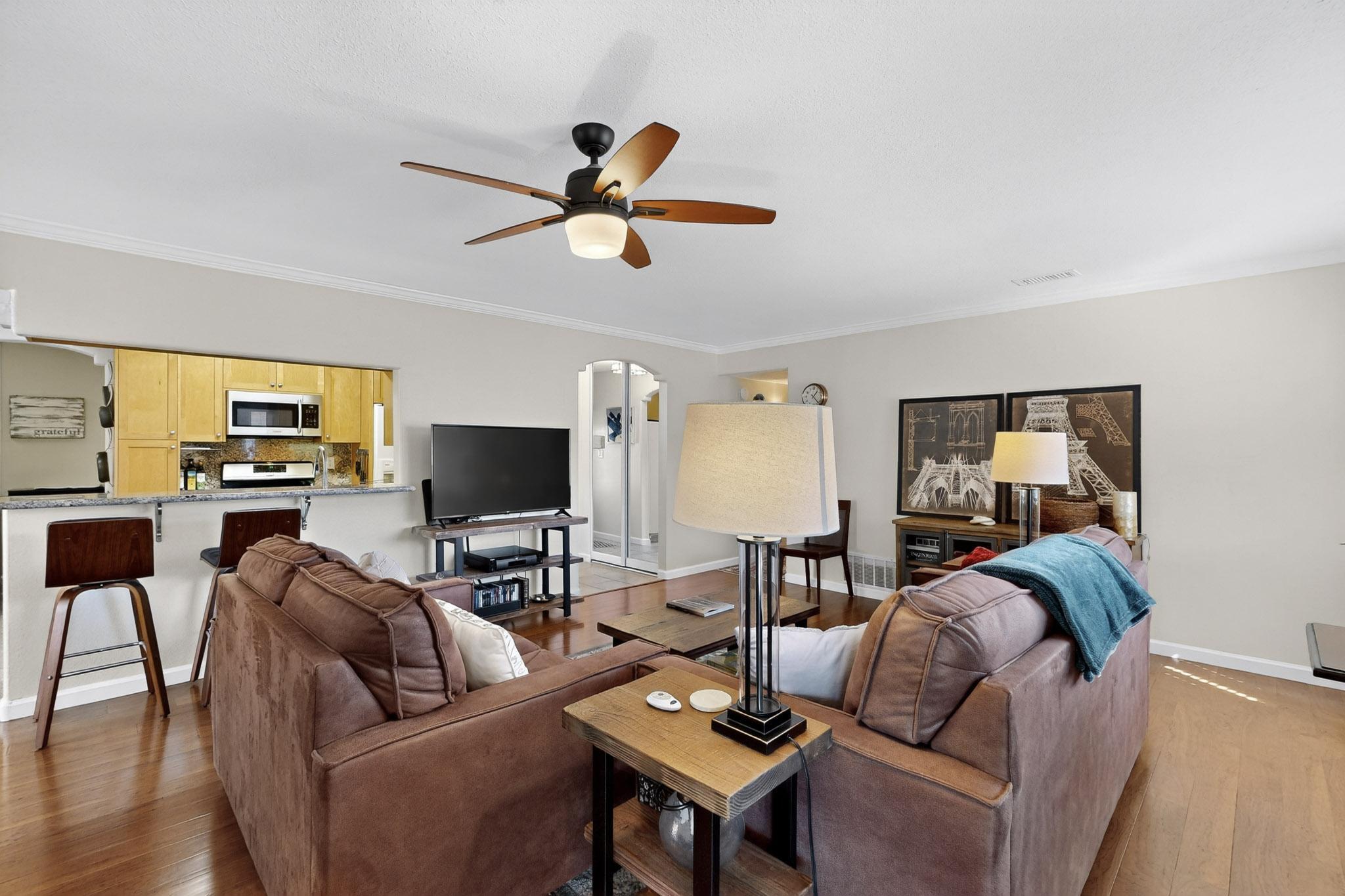 10408 Manzanillo Avenue NE