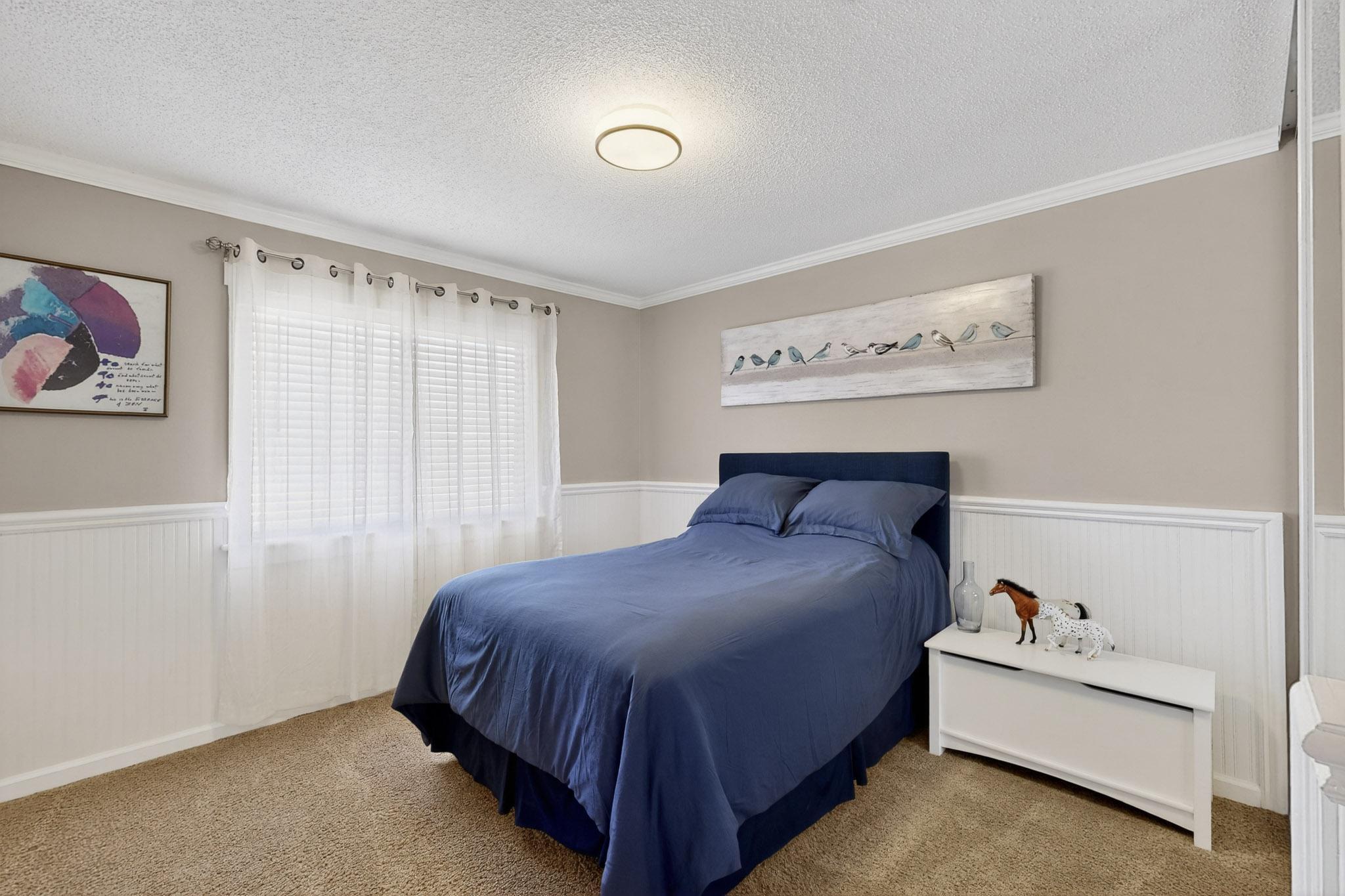 10408 Manzanillo Avenue NE