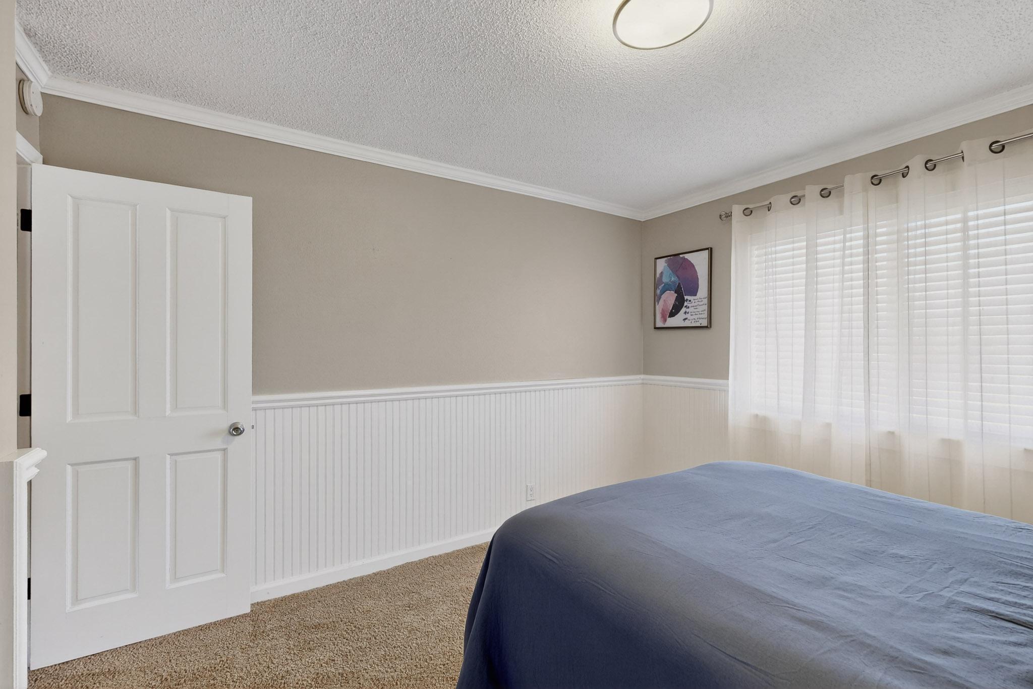 10408 Manzanillo Avenue NE