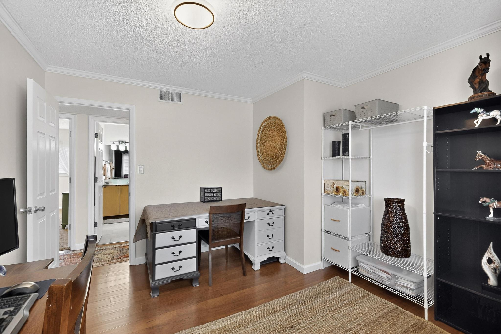 10408 Manzanillo Avenue NE