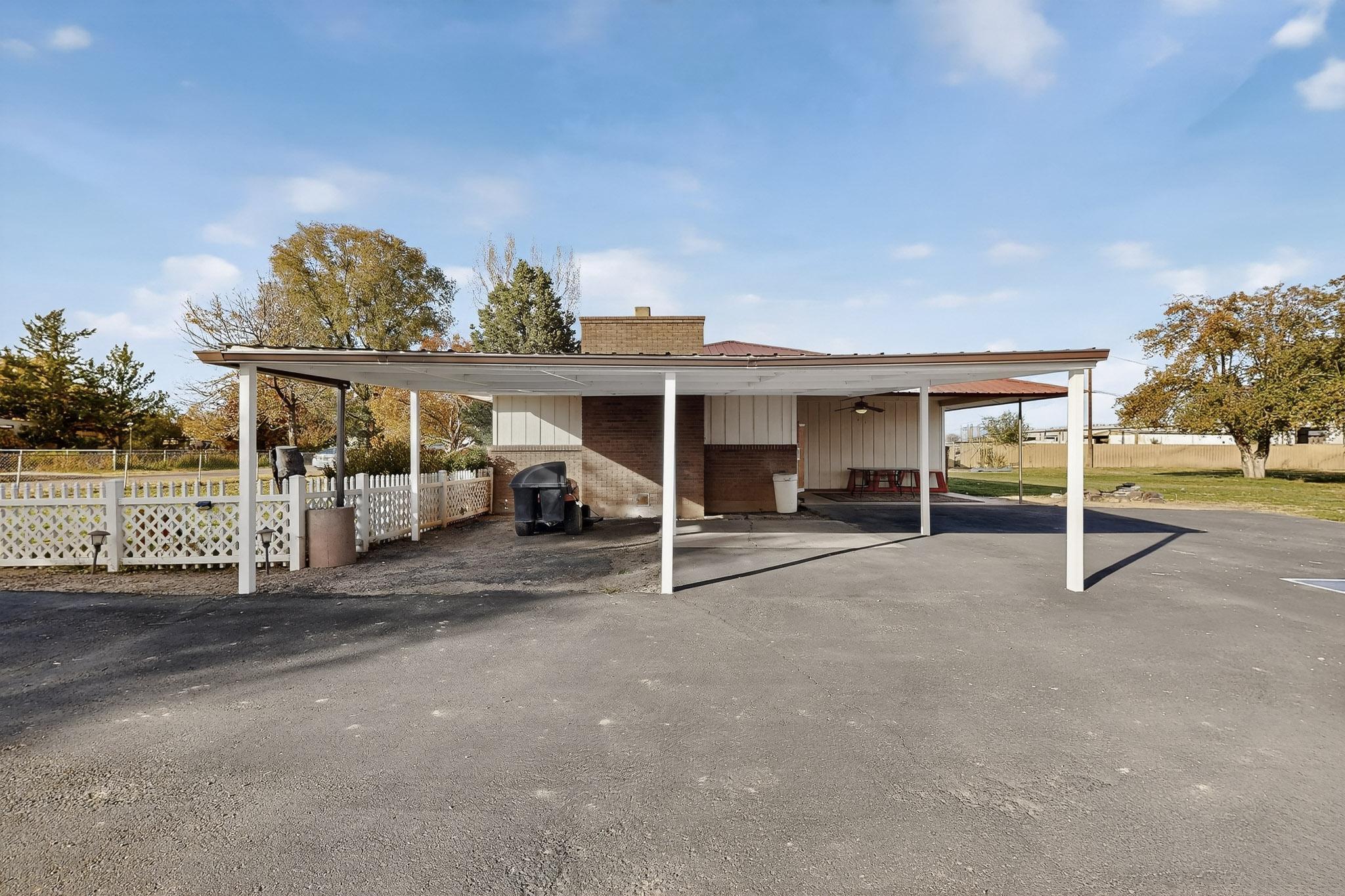 1110 Ranchero Road