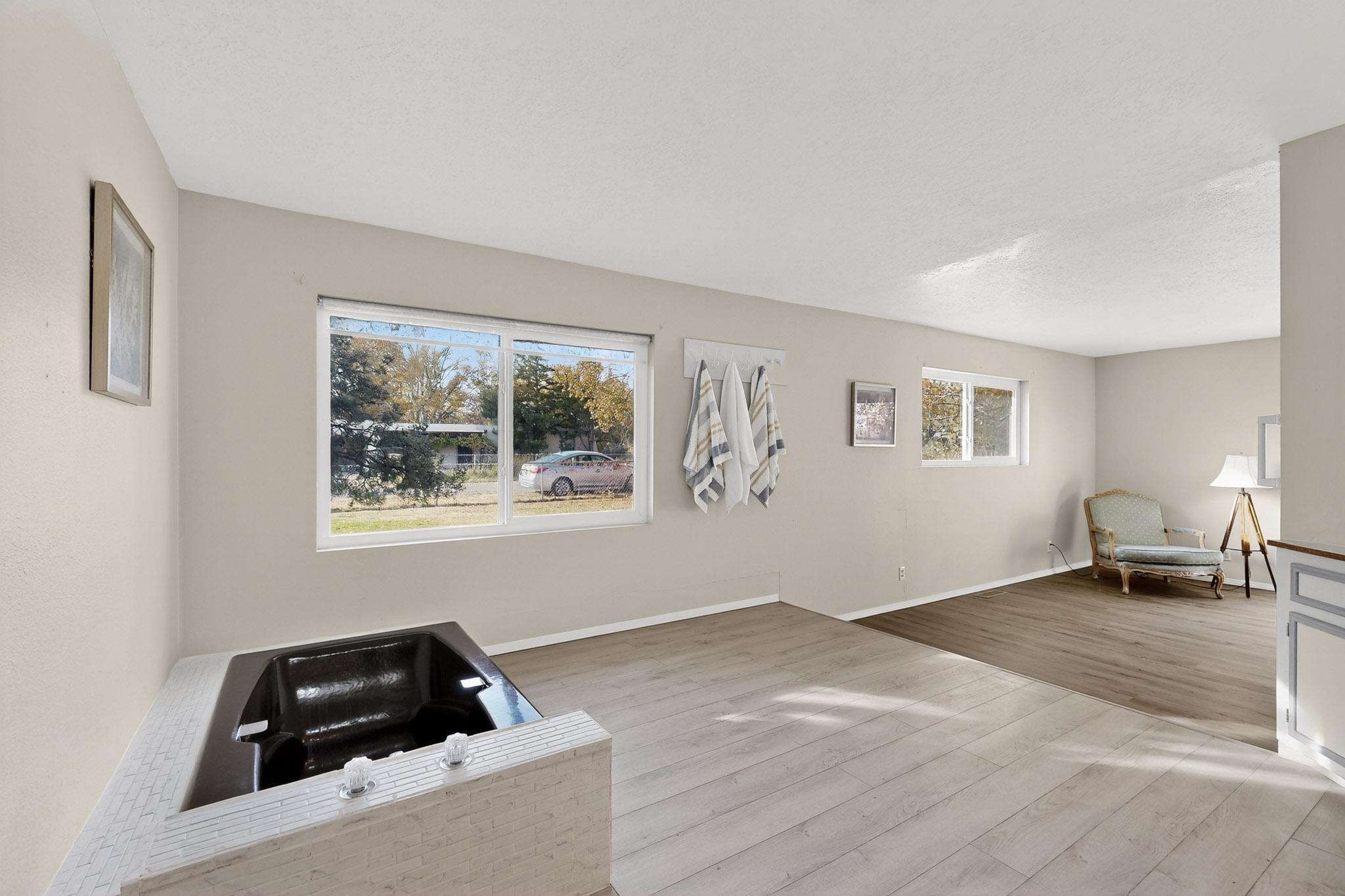 1110 Ranchero Road