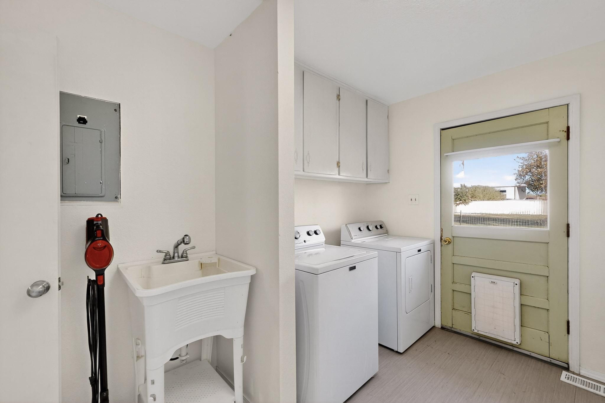 1110 Ranchero Road