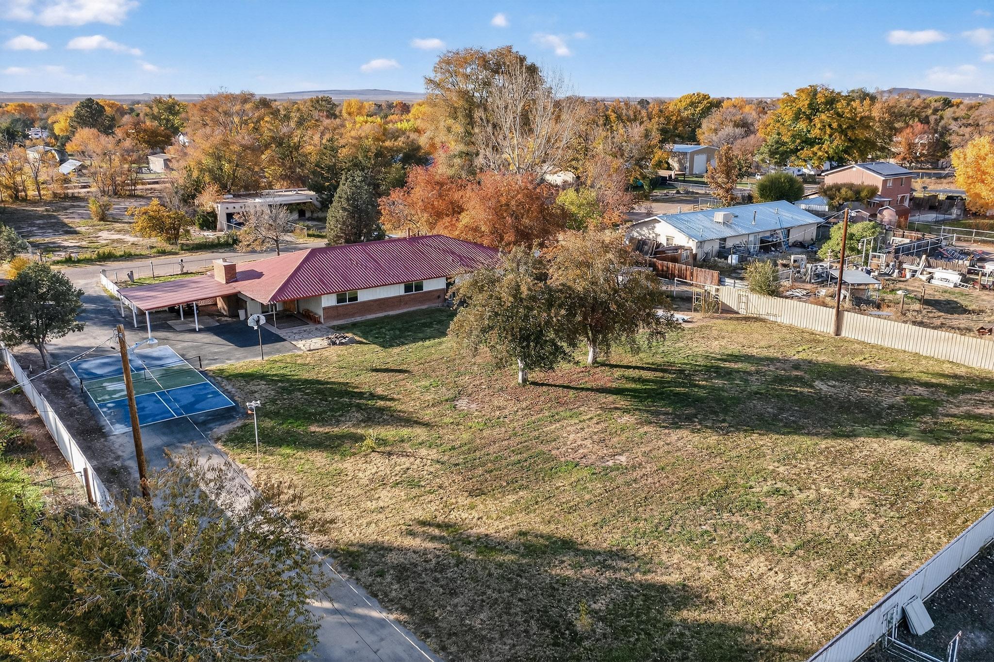 1110 Ranchero Road