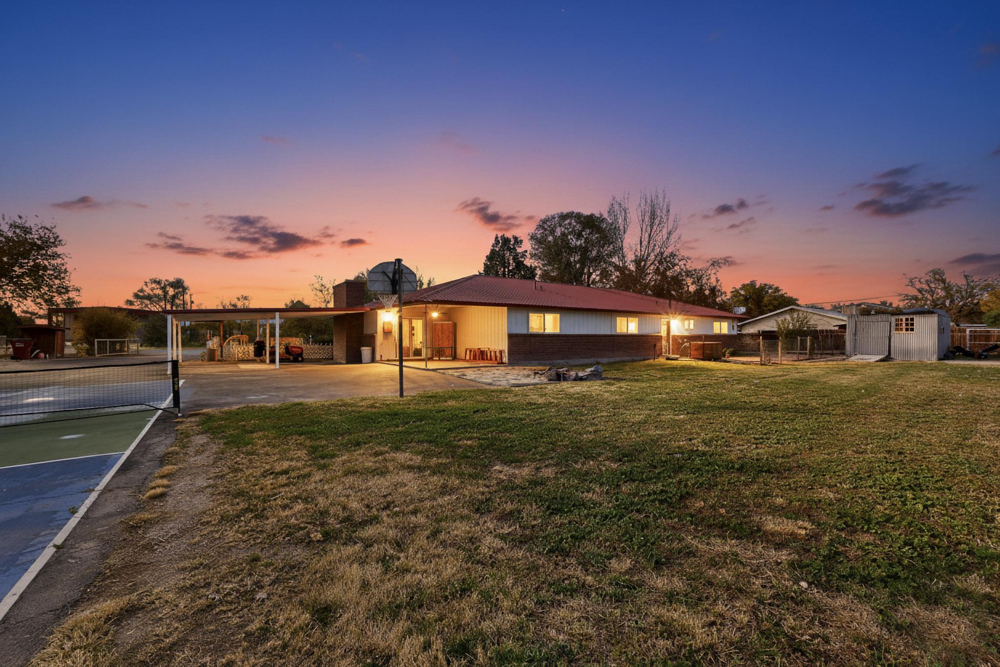 1110 Ranchero Road