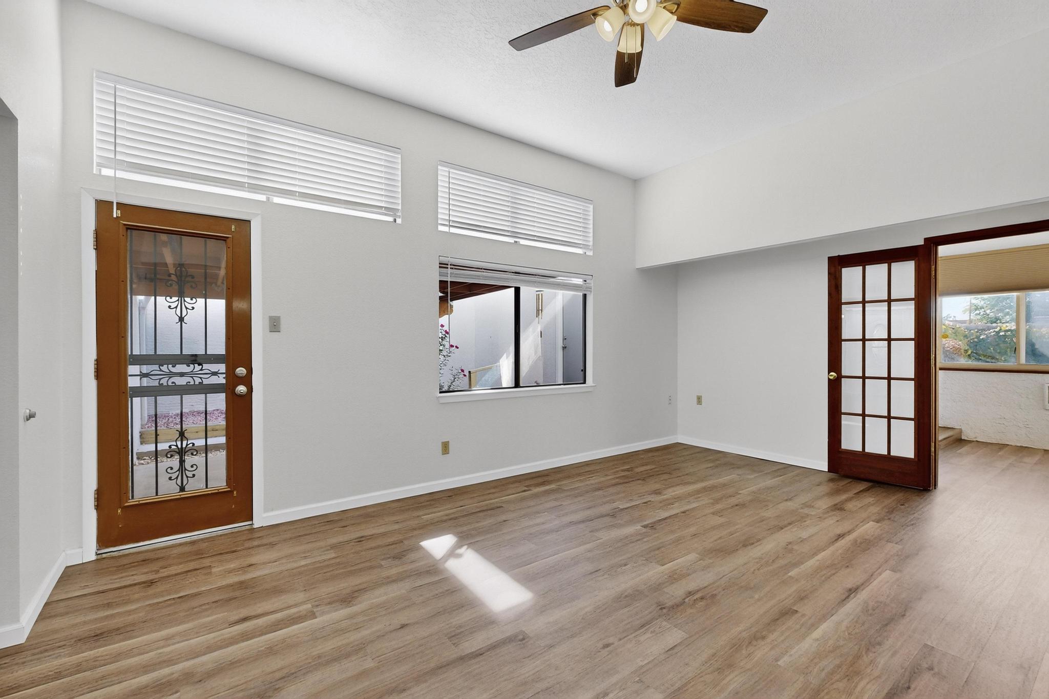 8320 Parrot Run Road NE