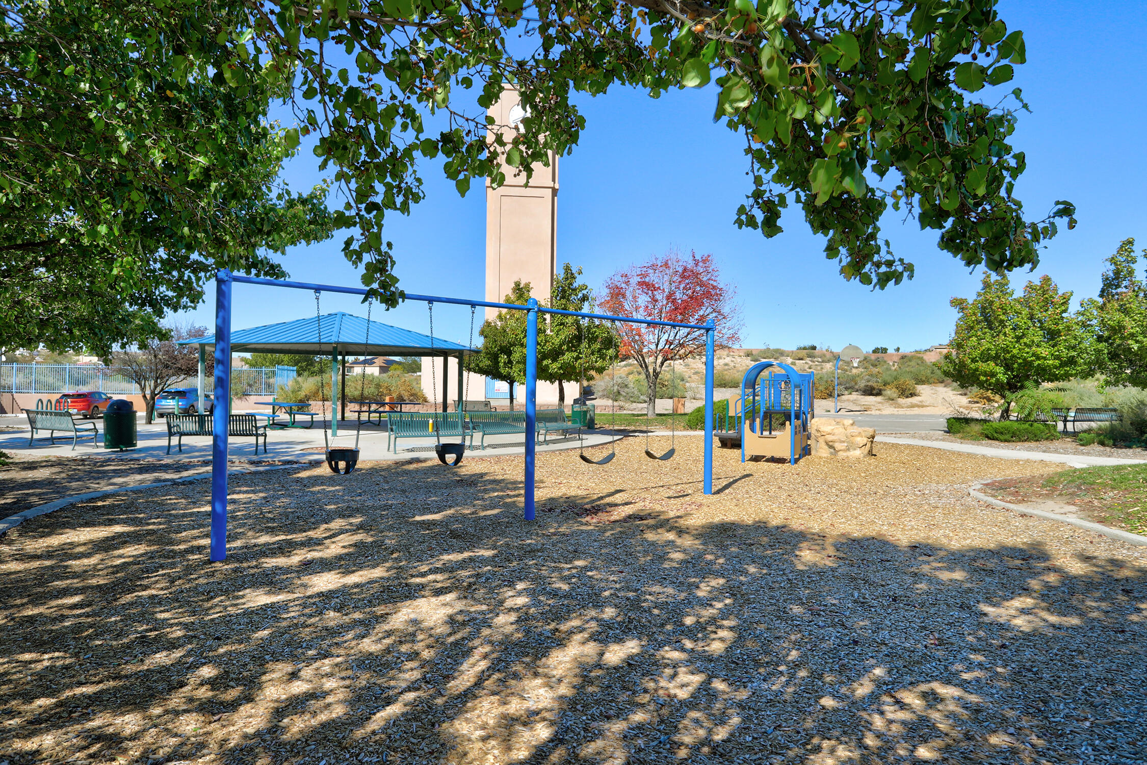 565 Lisbon Avenue SE