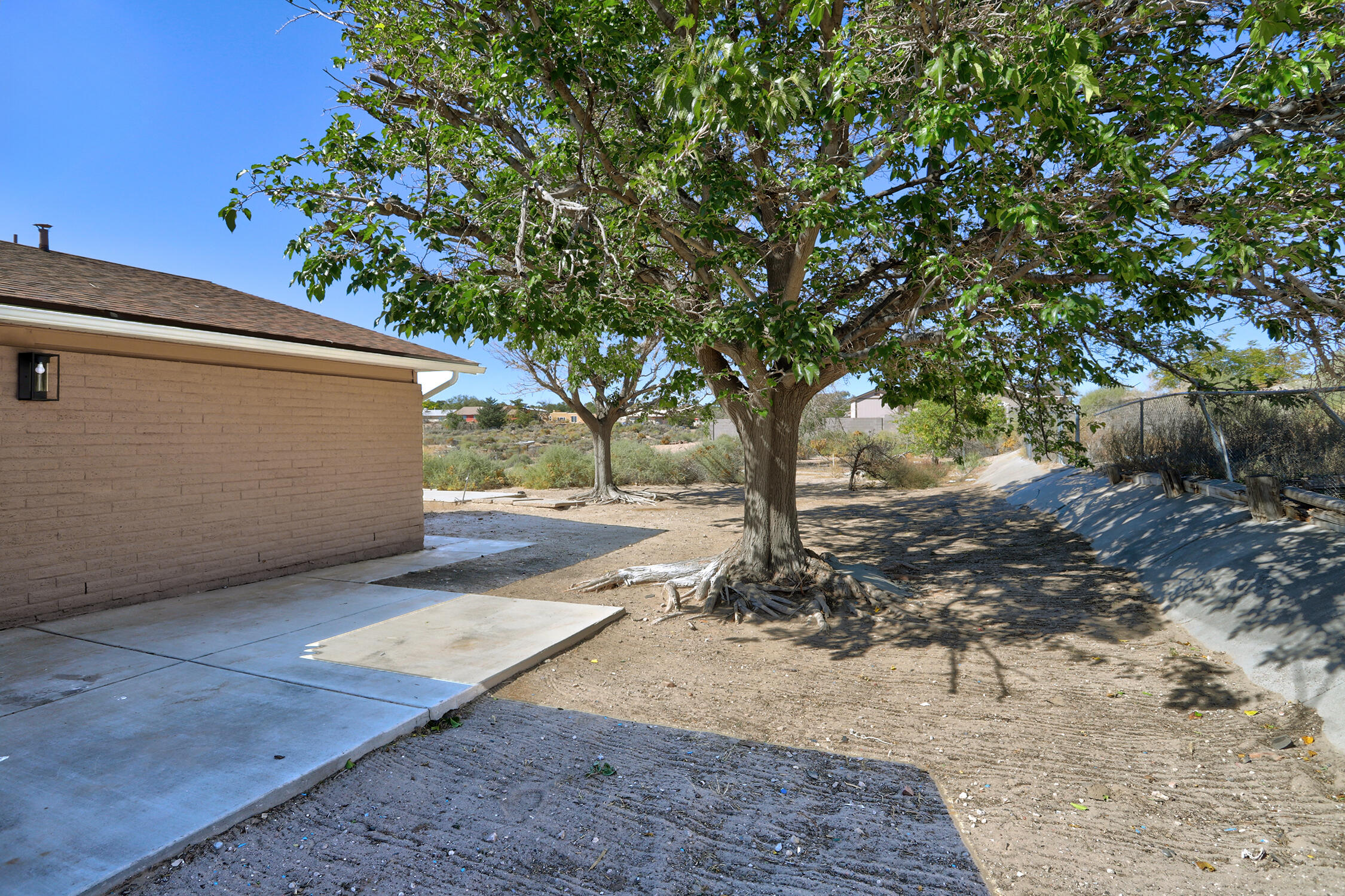 565 Lisbon Avenue SE