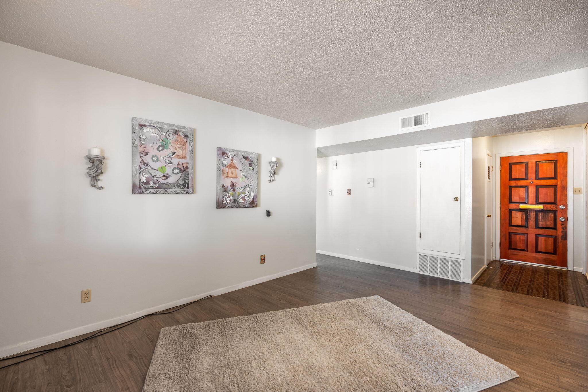 11625 Mocho Place NE