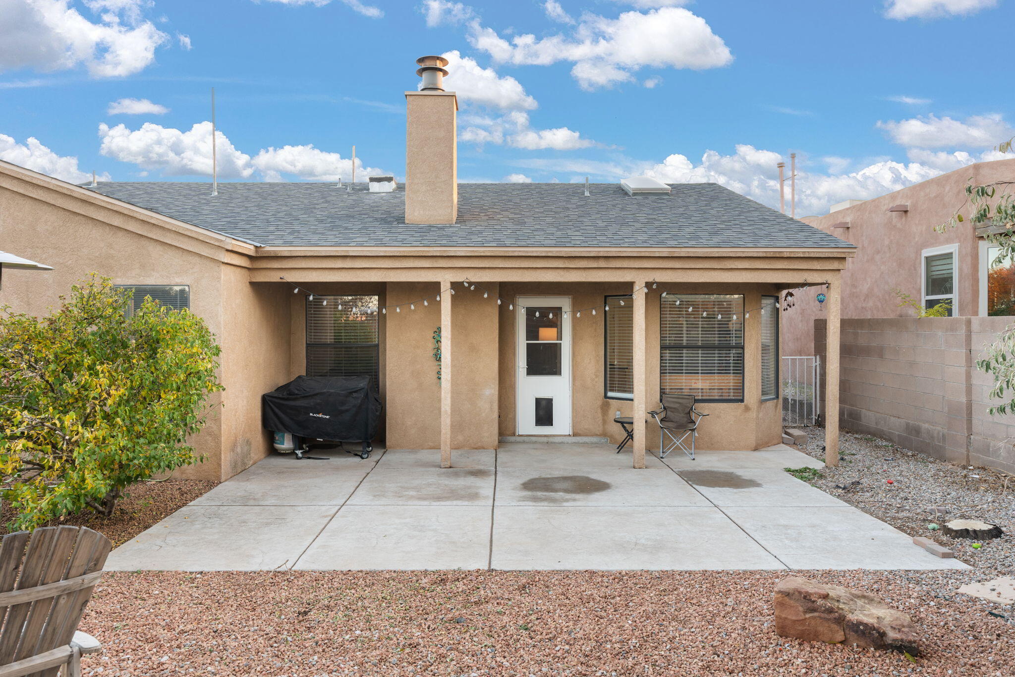 7409 Cerros Place NW