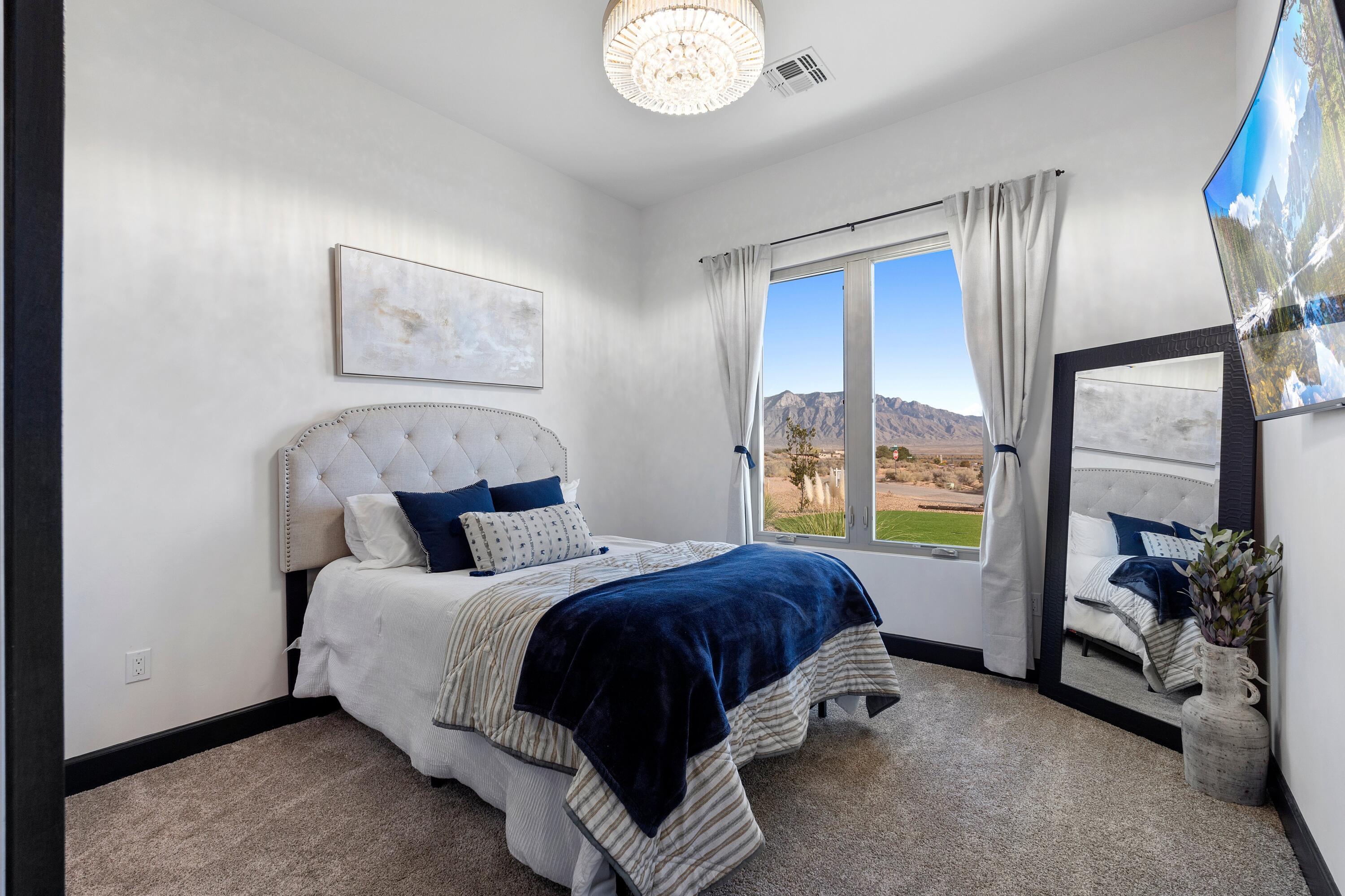 2005 Mate Court NE