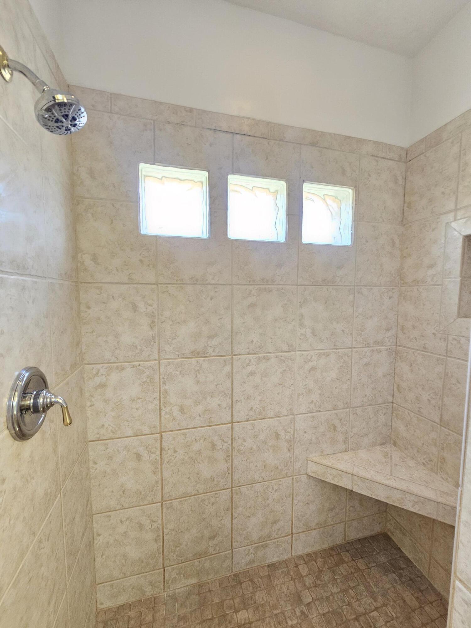 12076 Crimson Glory Road NE